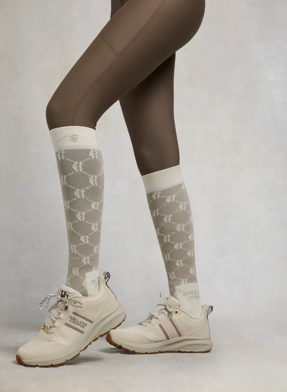 Burghley Waterproof Trainer (Ecru) - Image 5