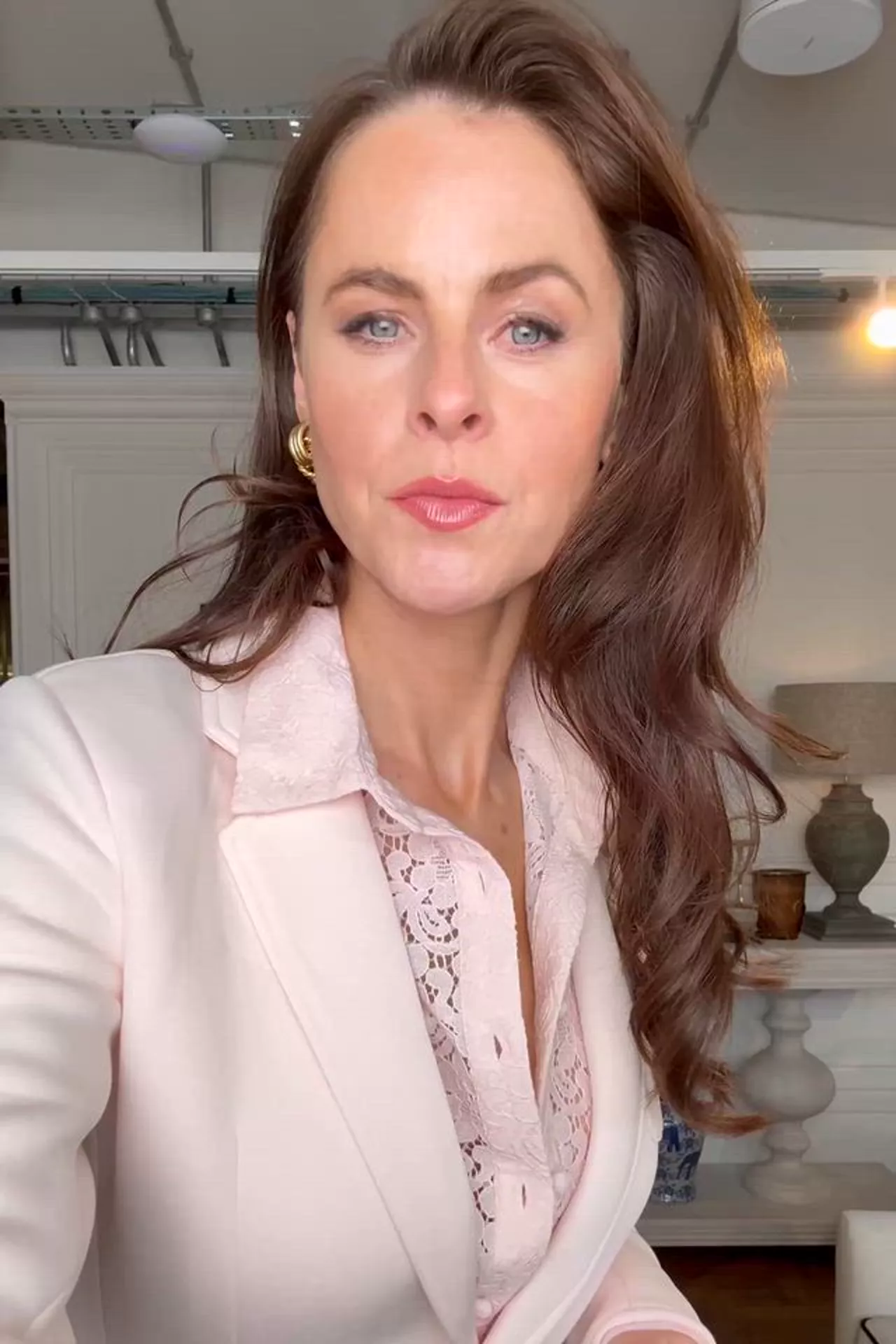 Cambridge Blazer (Palest Pink) - Image 5