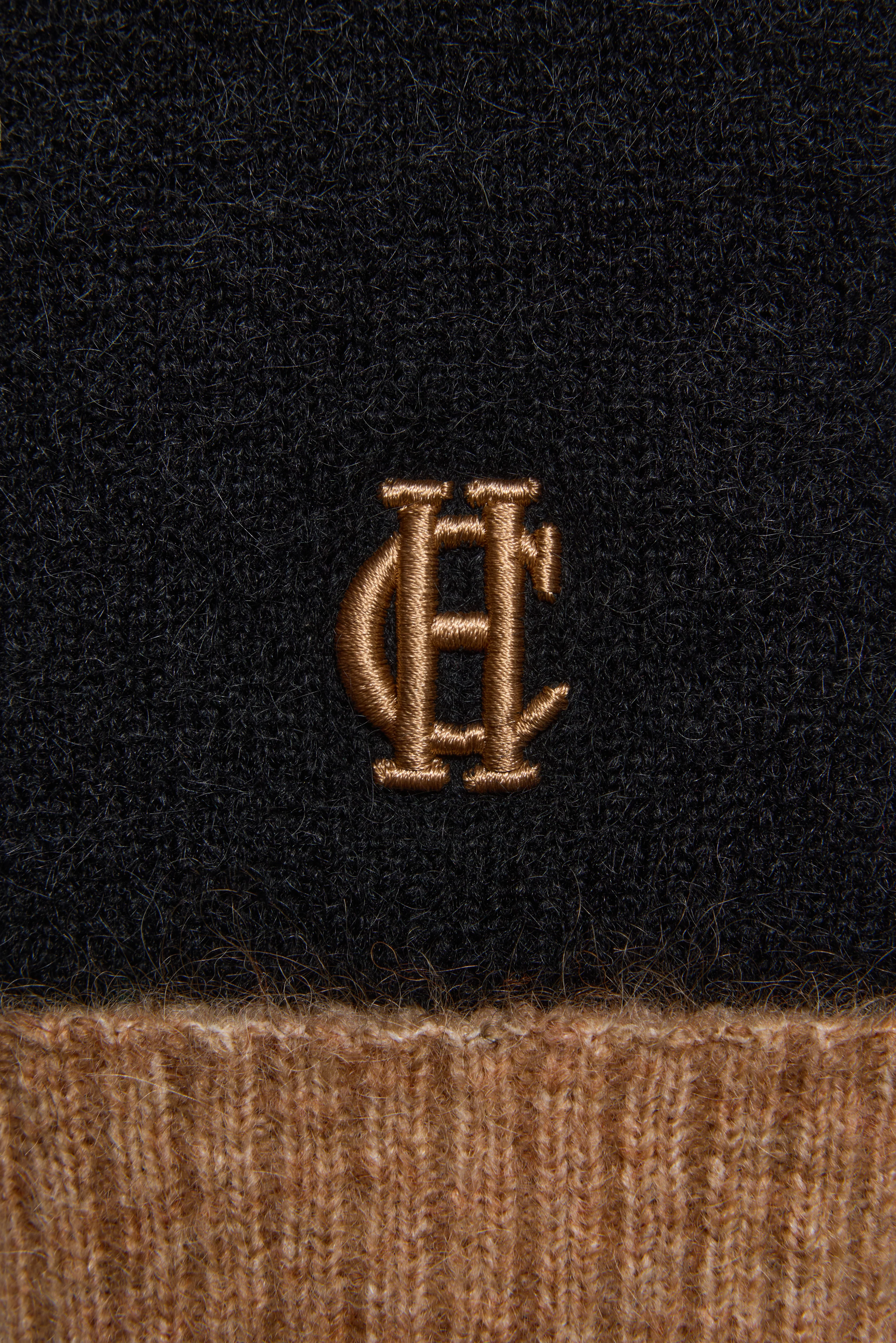 Chelsea Knitted Gloves (Black) - Image 3