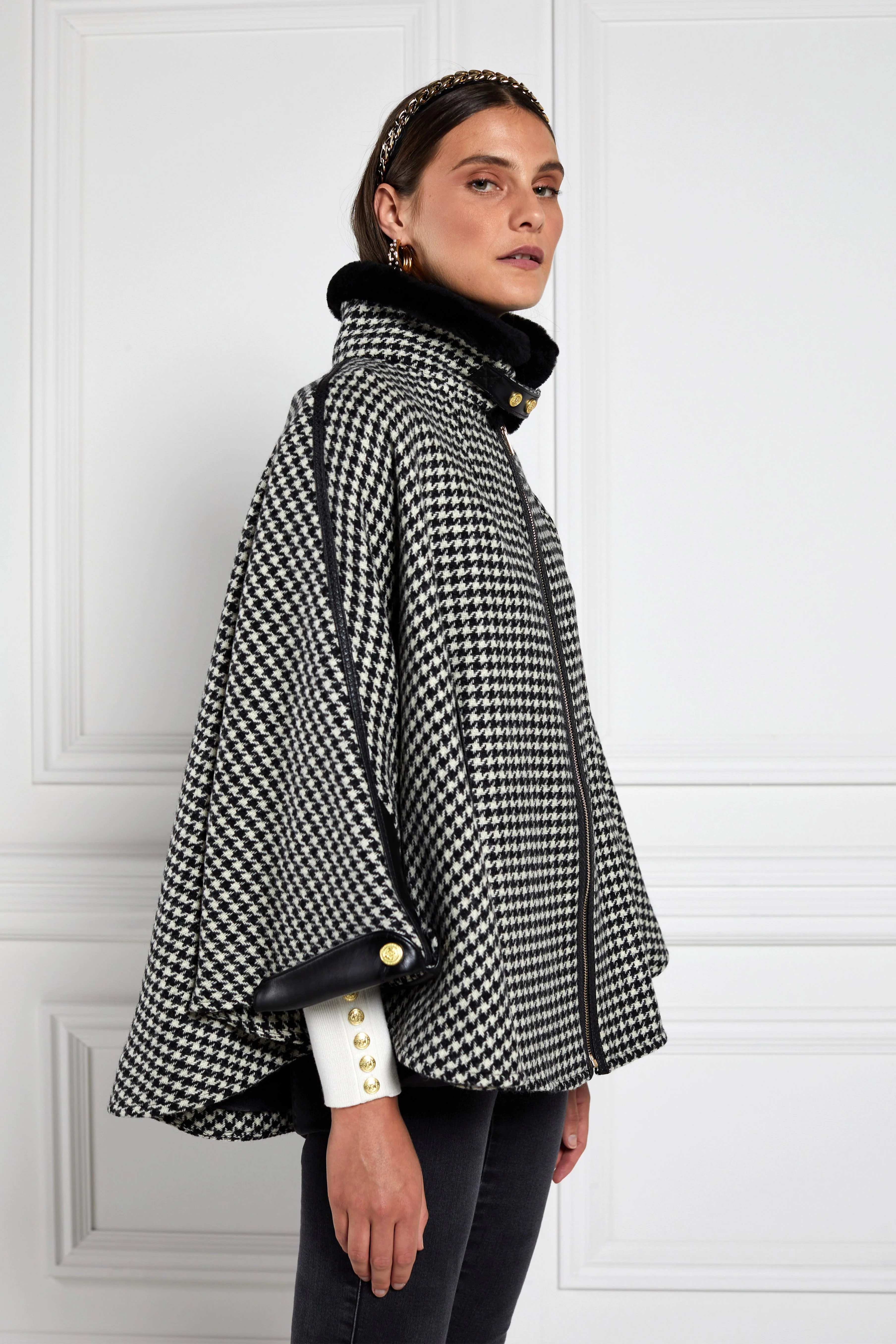 Chiltern Cape (Houndstooth) - Image 8