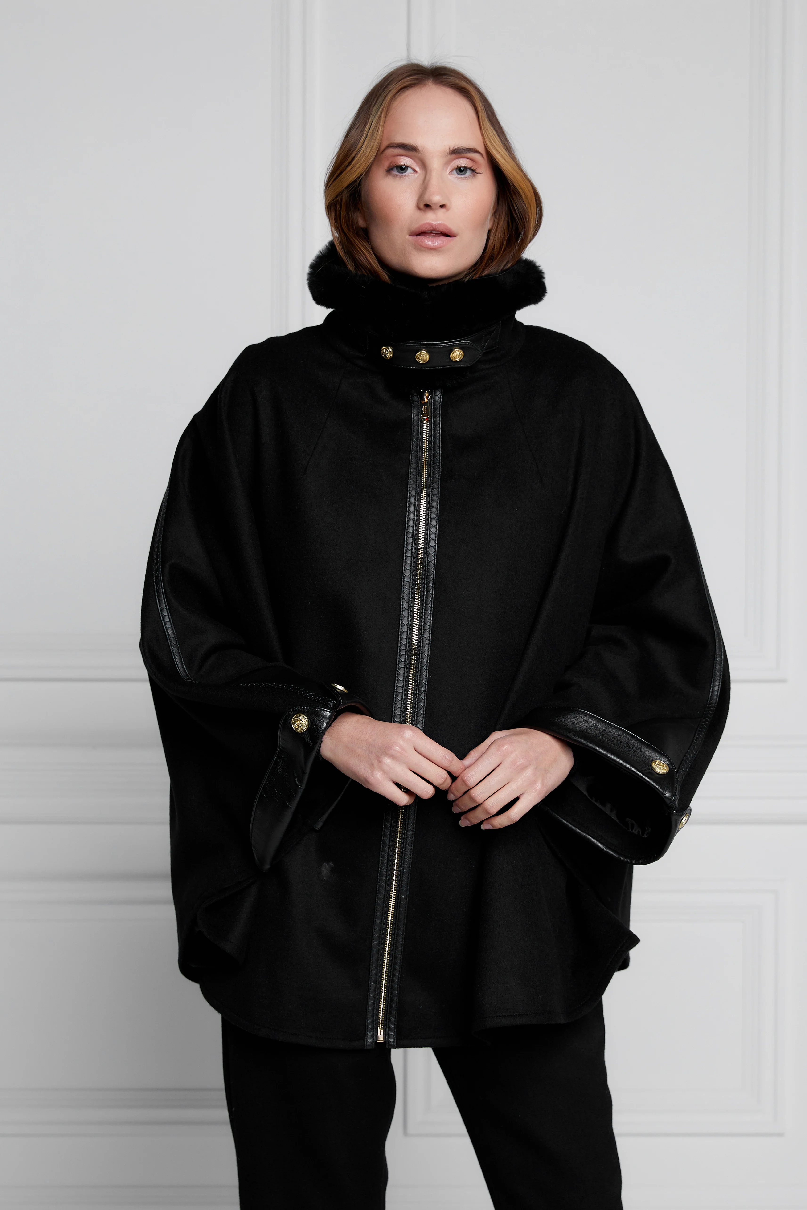 Chiltern Cape (Soft Black)