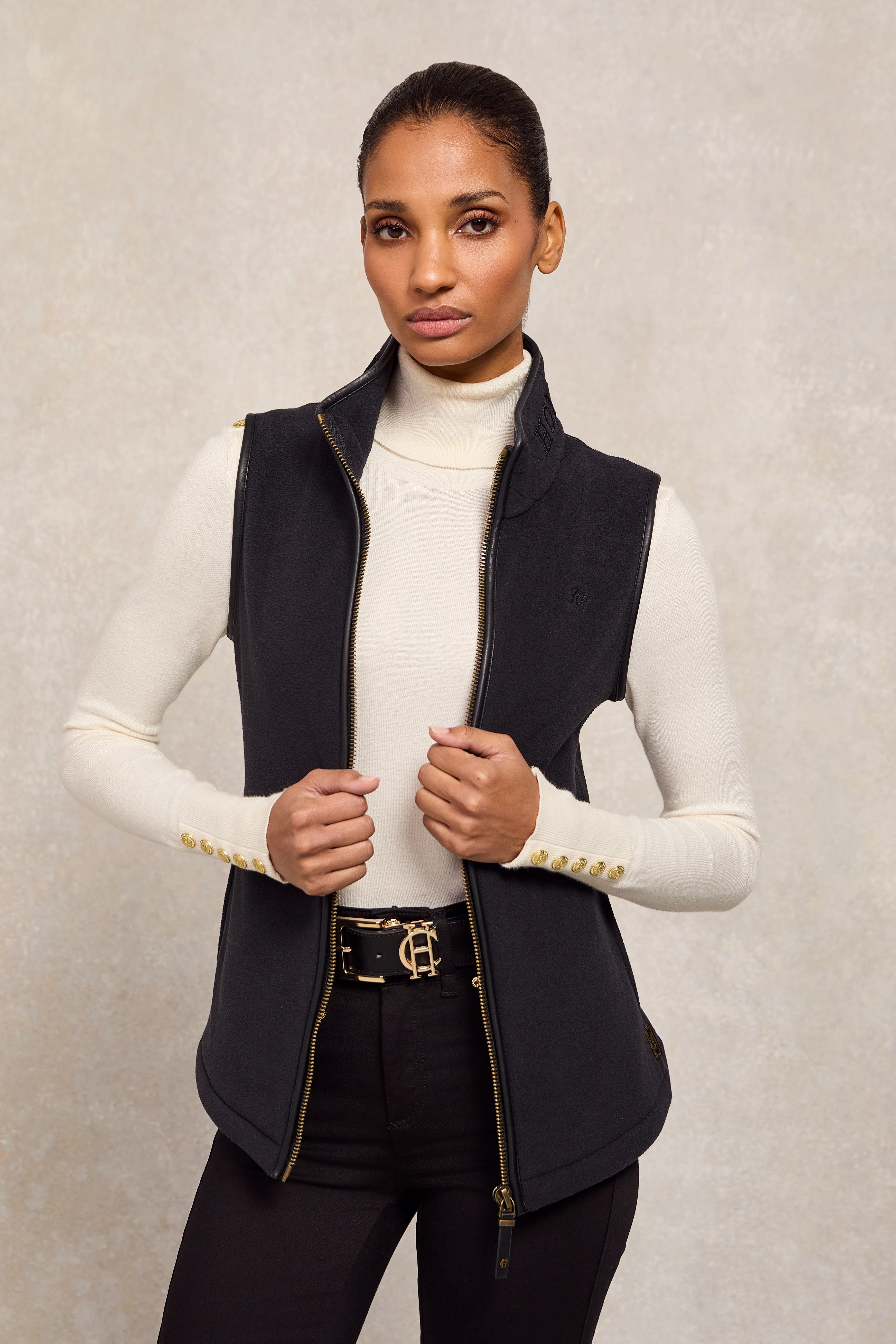 Country Fleece Gilet (Black) - Image 6