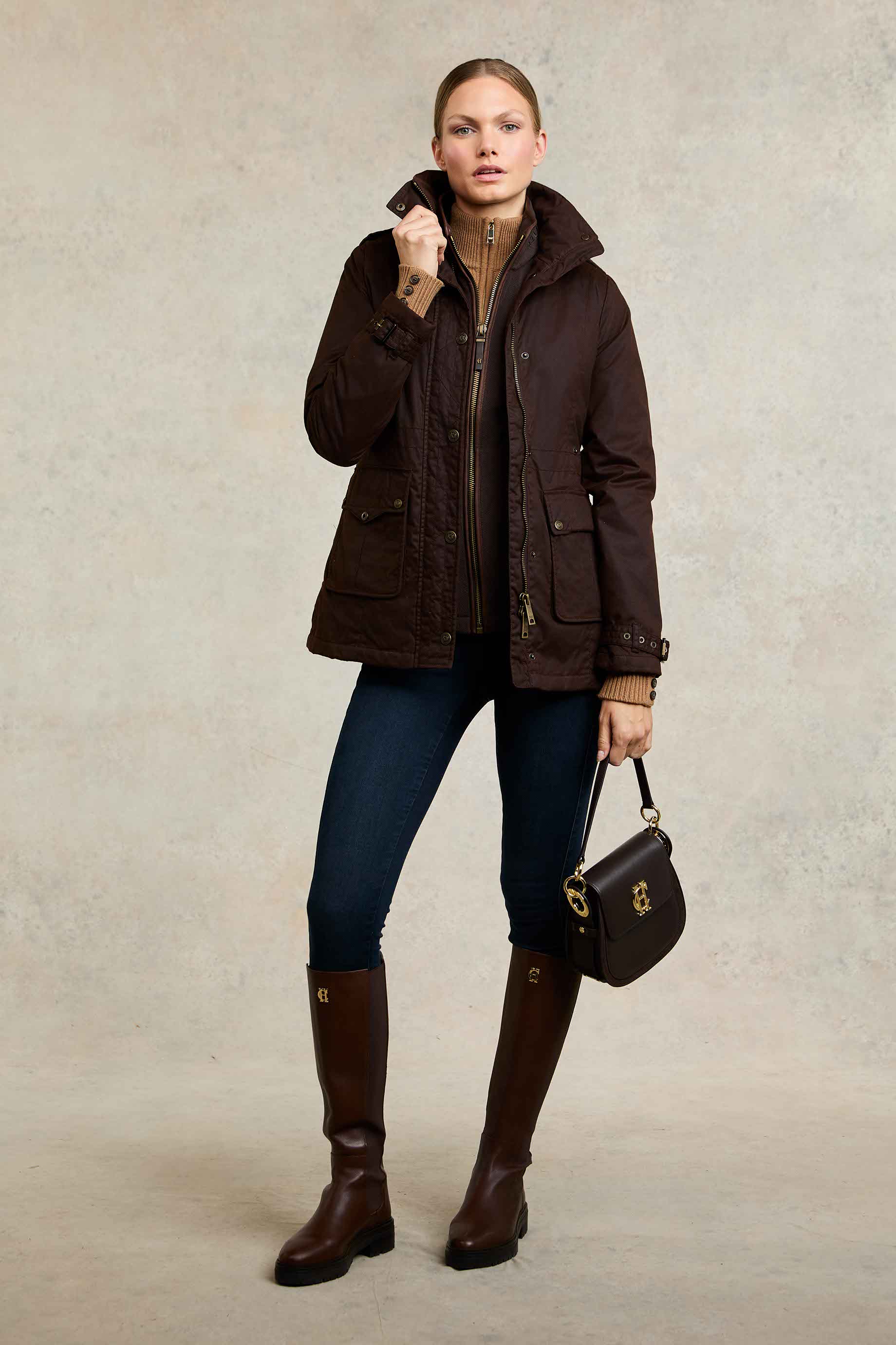 Country Fleece Gilet (Chocolate) - Image 2