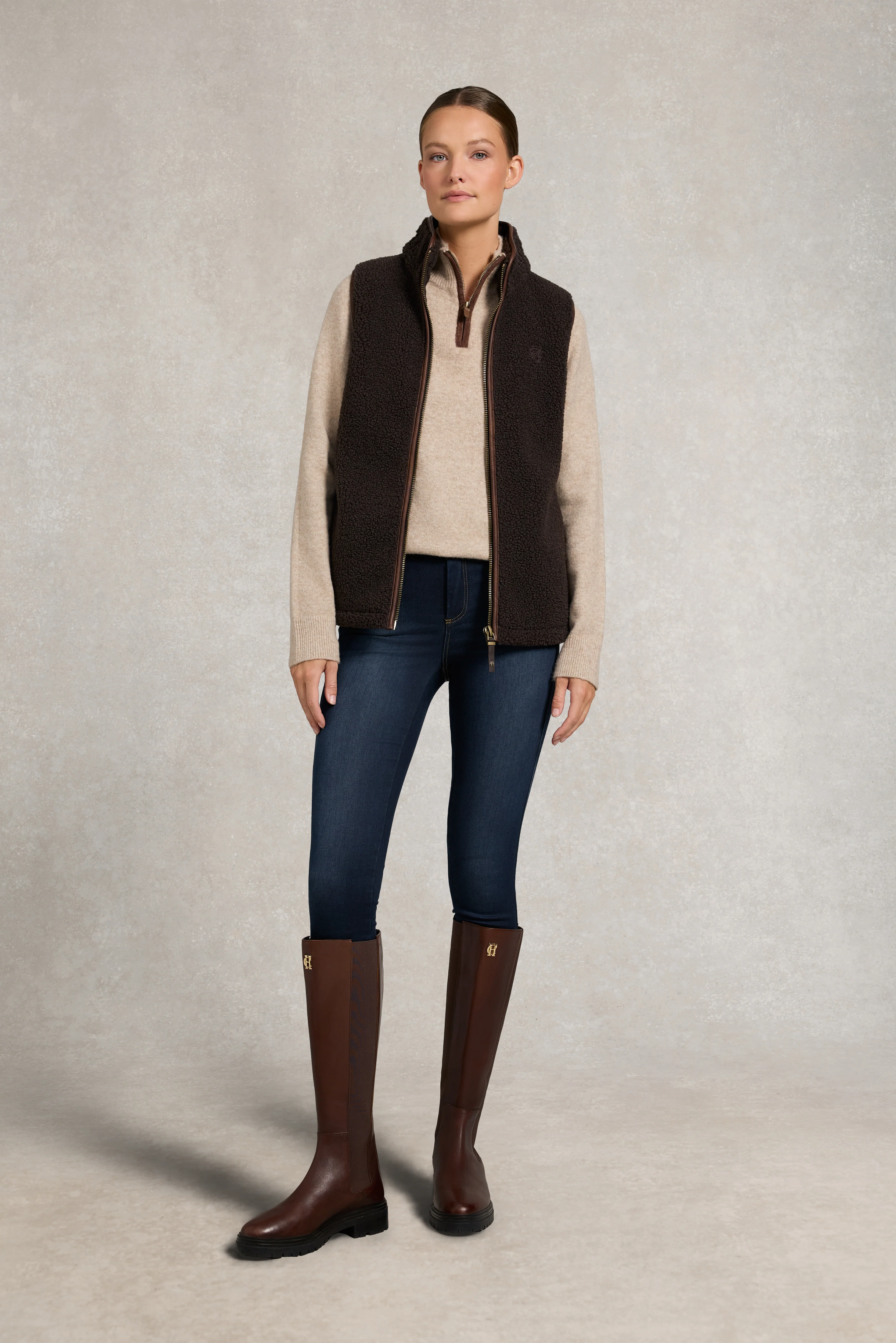 Country Fleece Gilet (Chocolate Borg) - Image 7