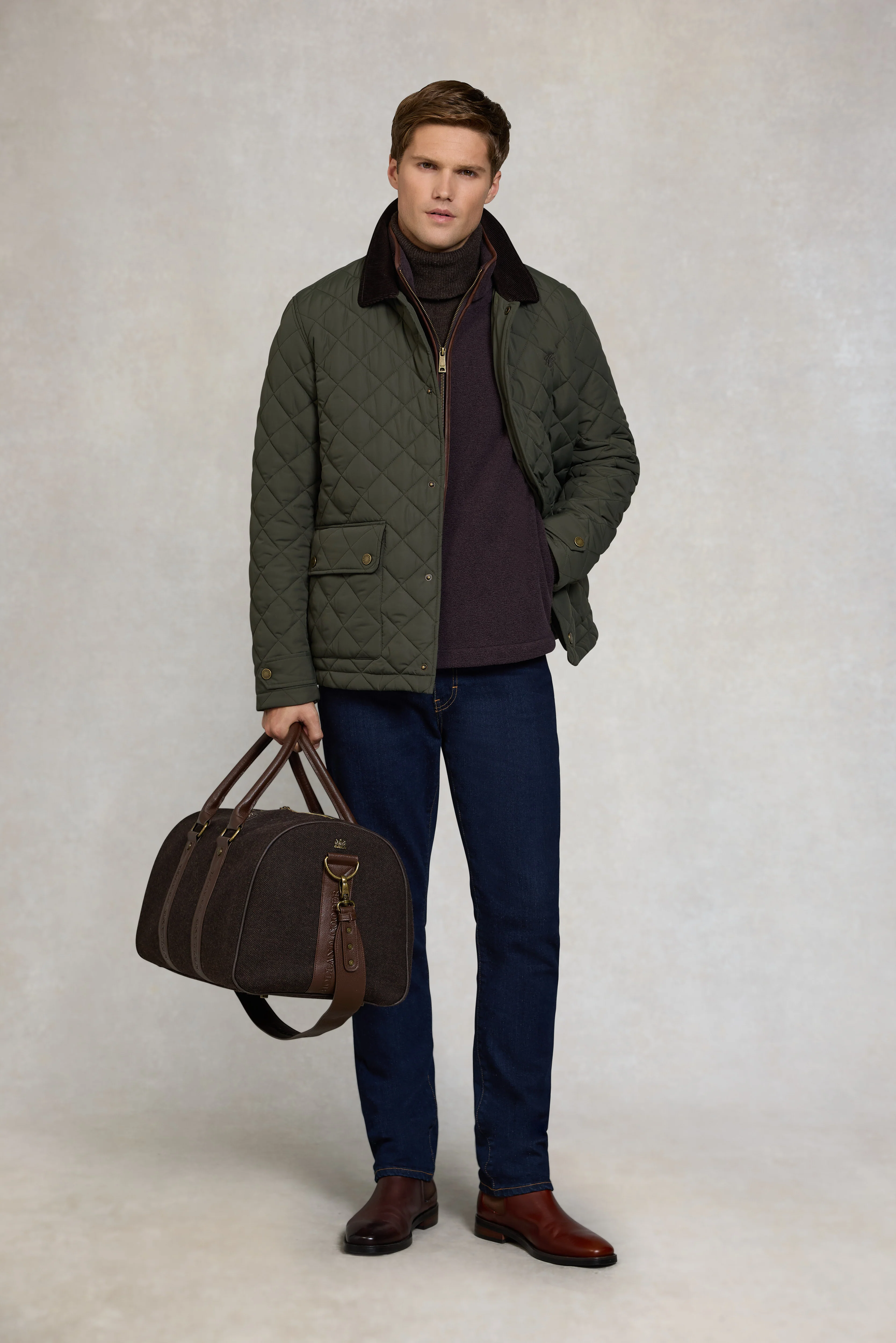 Men's Country Fleece Gilet (Claret) - Image 3