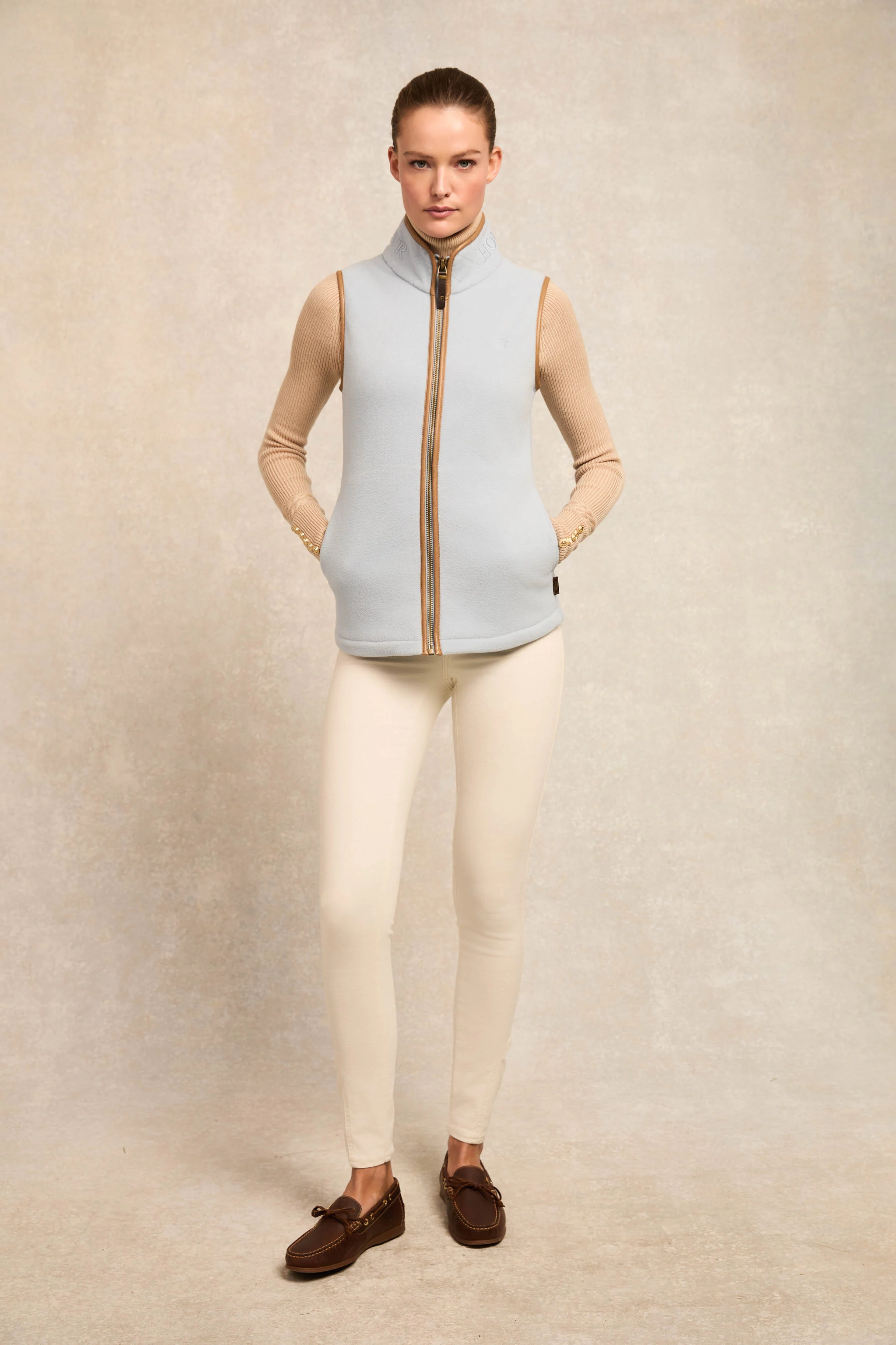 Country Fleece Gilet (Pale Blue) - Image 3