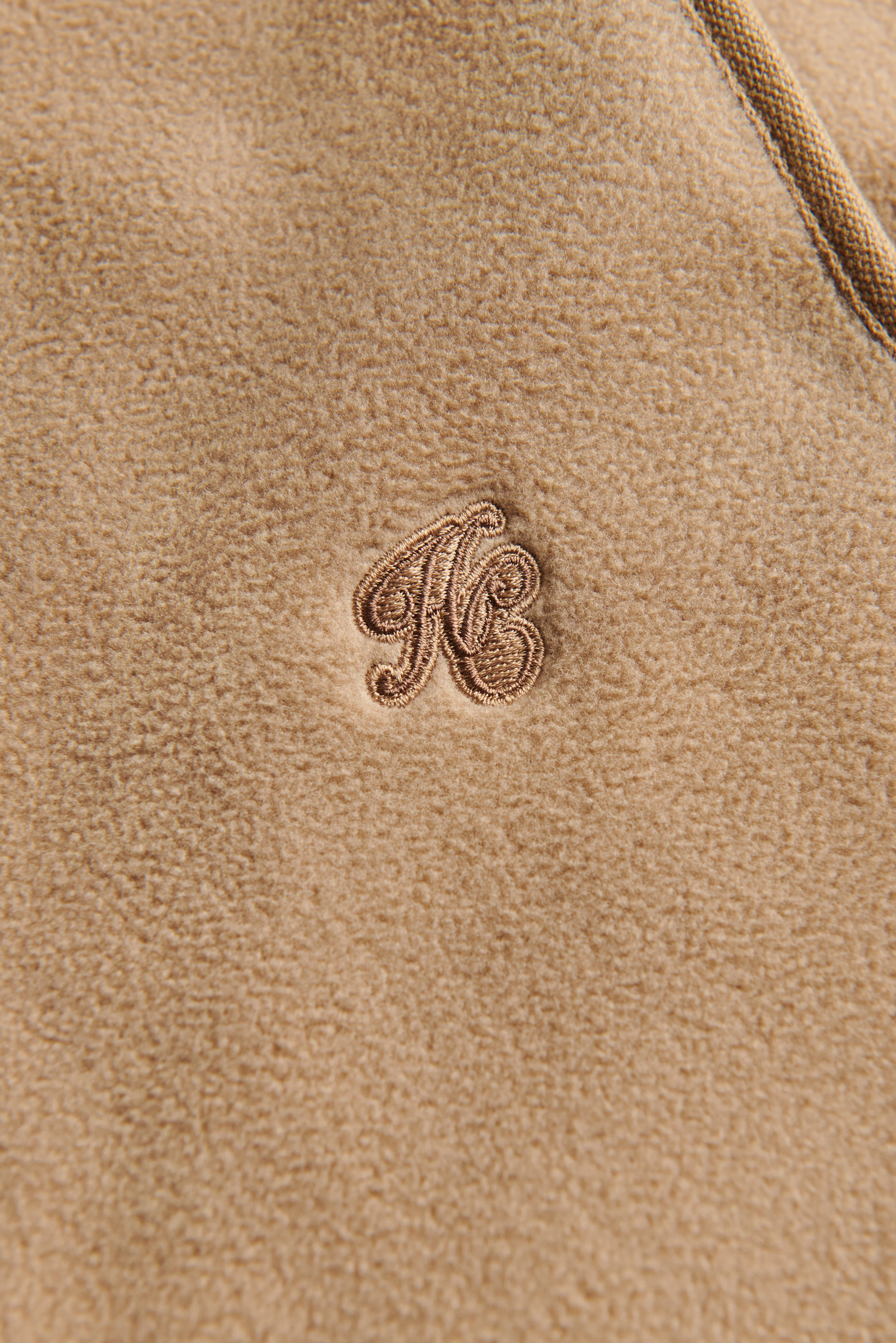 Country Fleece Gilet (Sand) - Image 8