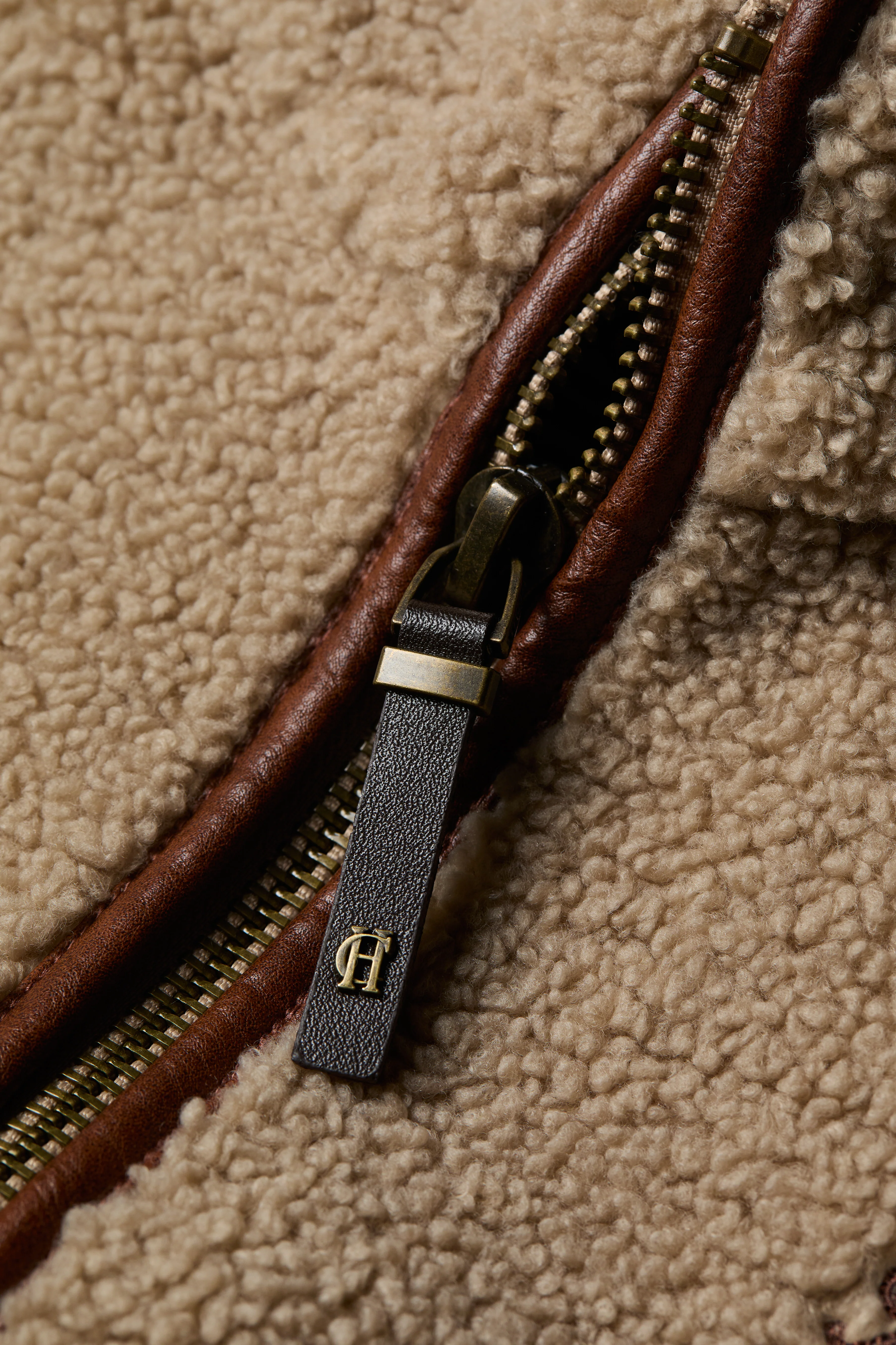 Country Fleece Jacket (Natural Borg) - Image 6
