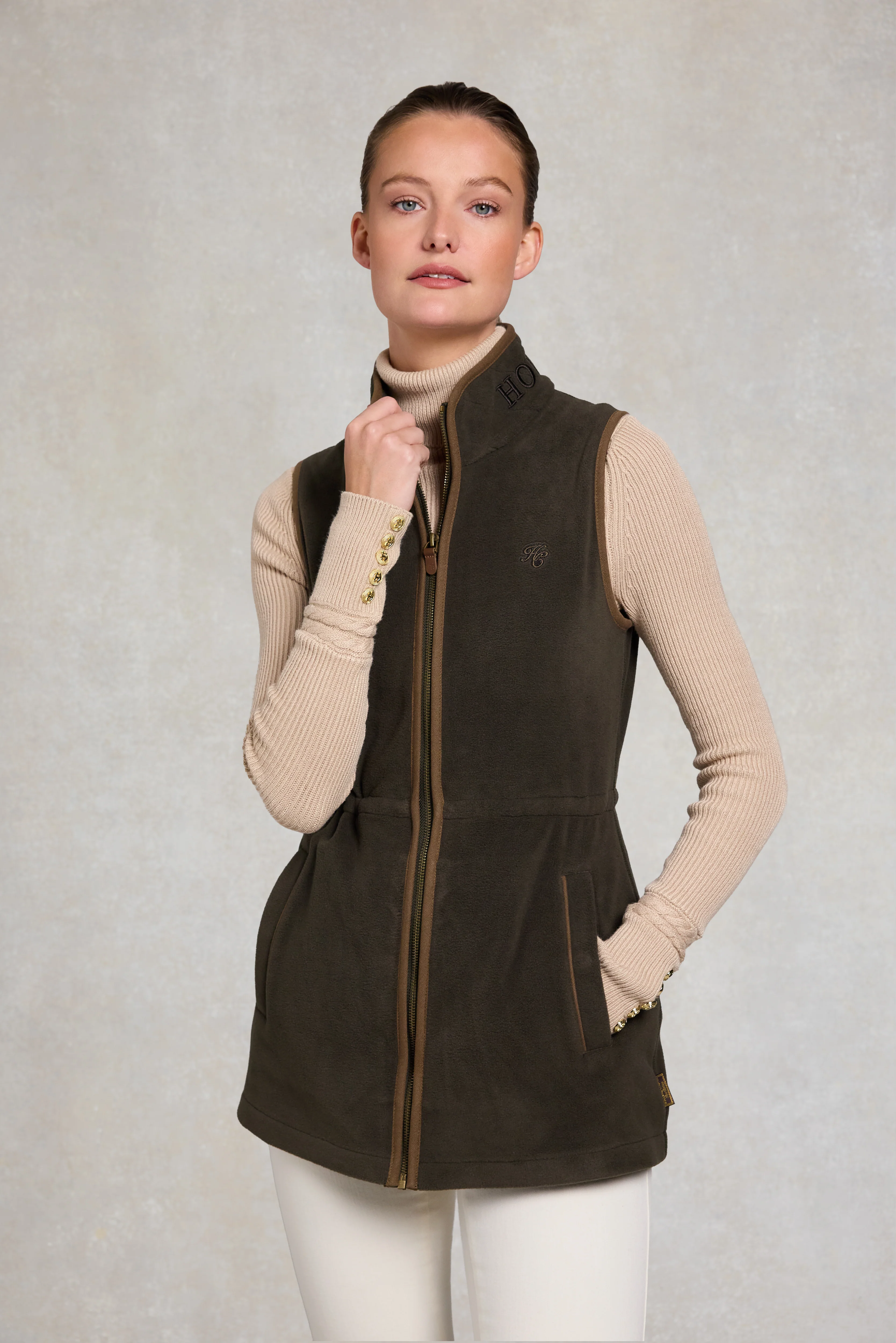 Country Longline Fleece Gilet (Khaki) - Image 2