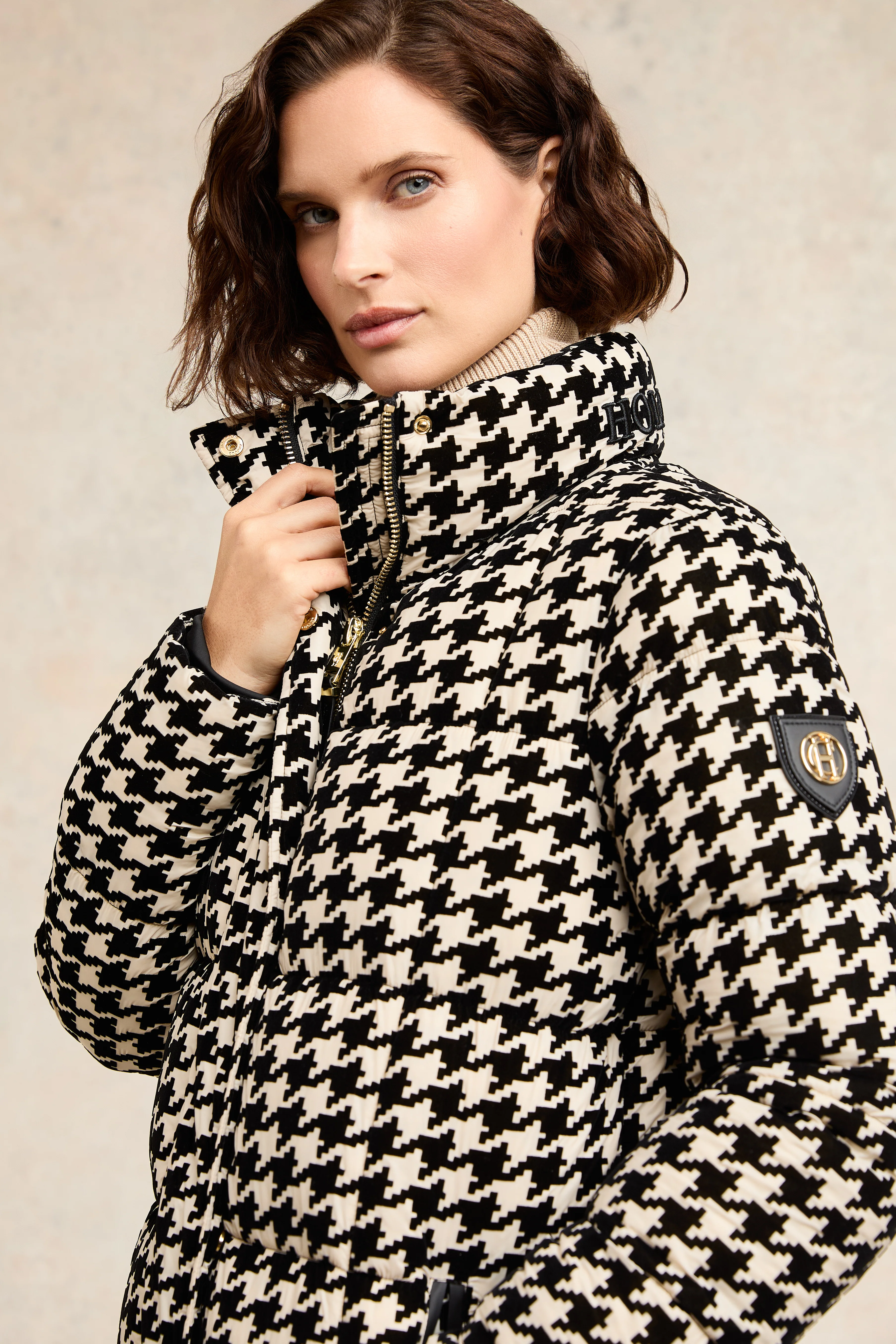 Crawford Longline Coat (Ecru Houndstooth) - Image 3