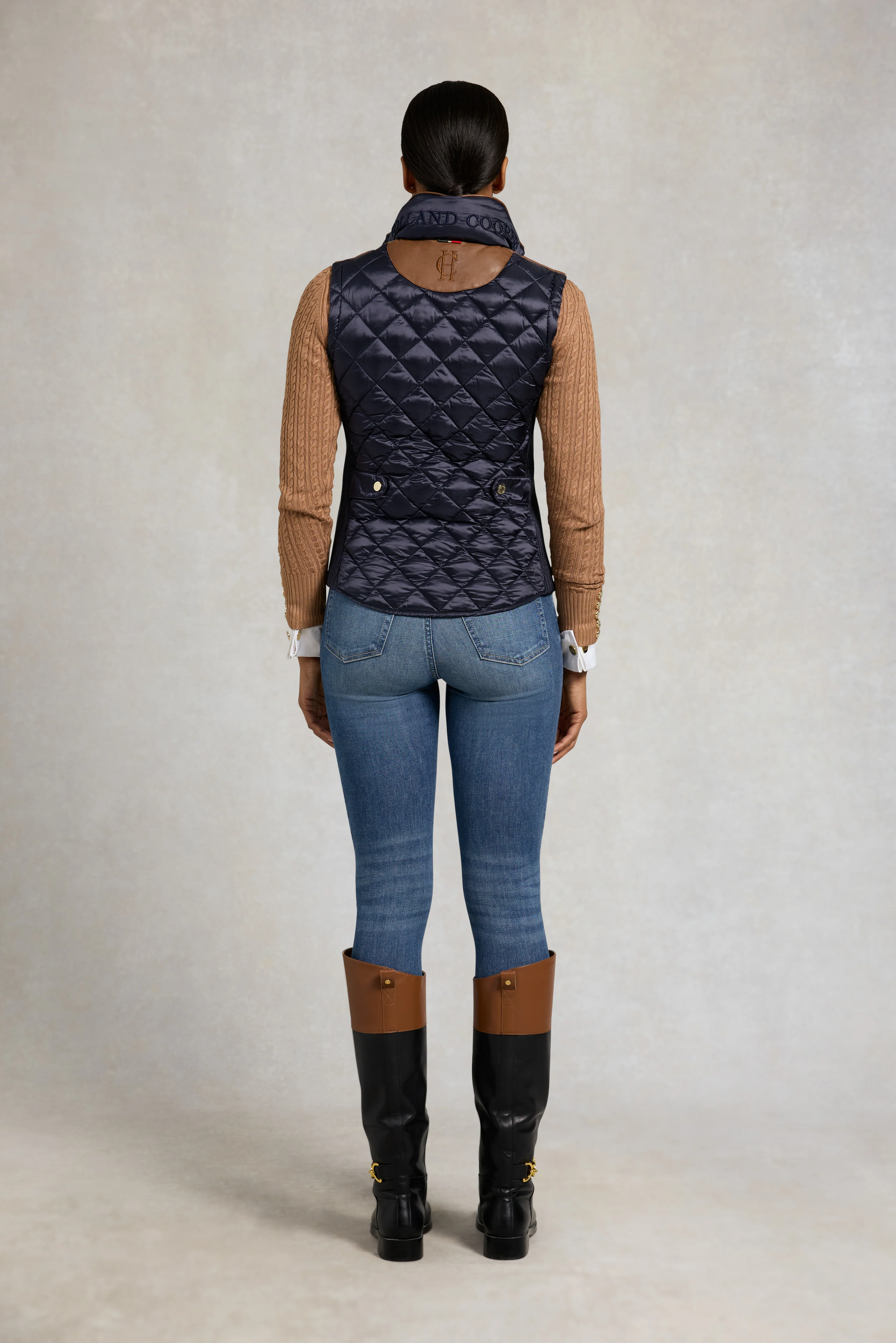 Diamond Quilt Classic Gilet (Ink Navy) - Image 6