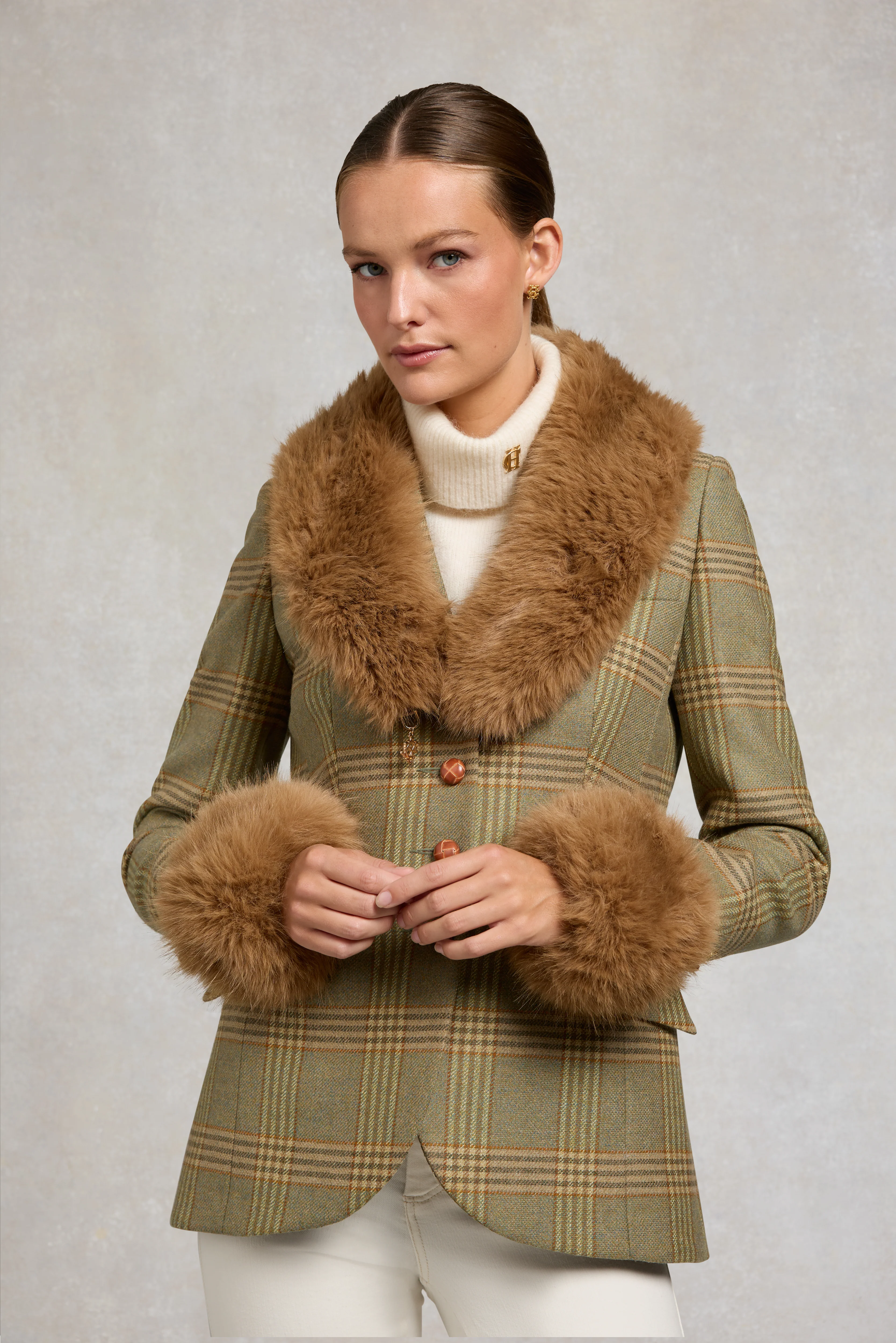 Faux Fur Shawl (Caramel) - Image 5
