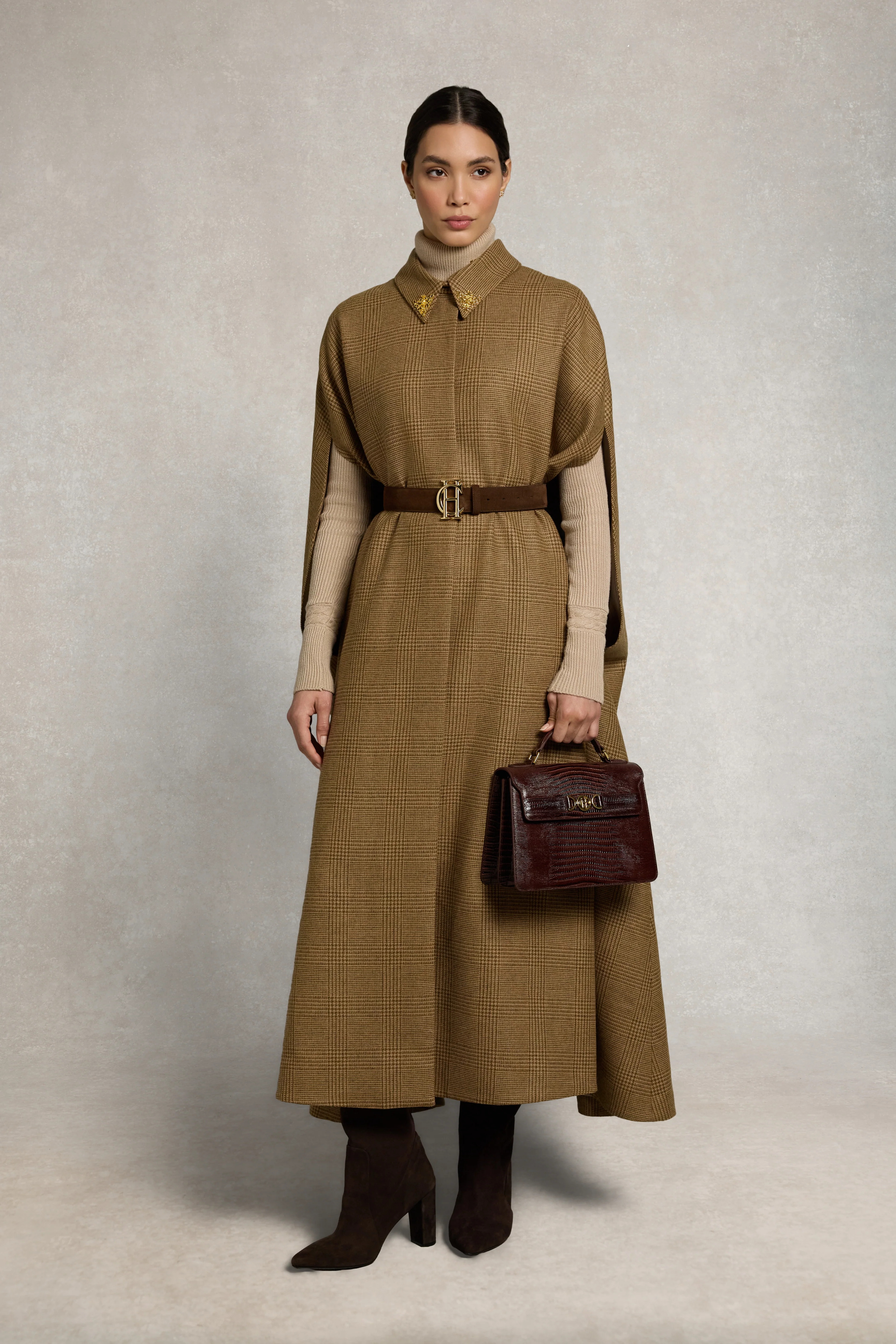 Full Length Knightsbridge Cape (Tawny) - Image 3
