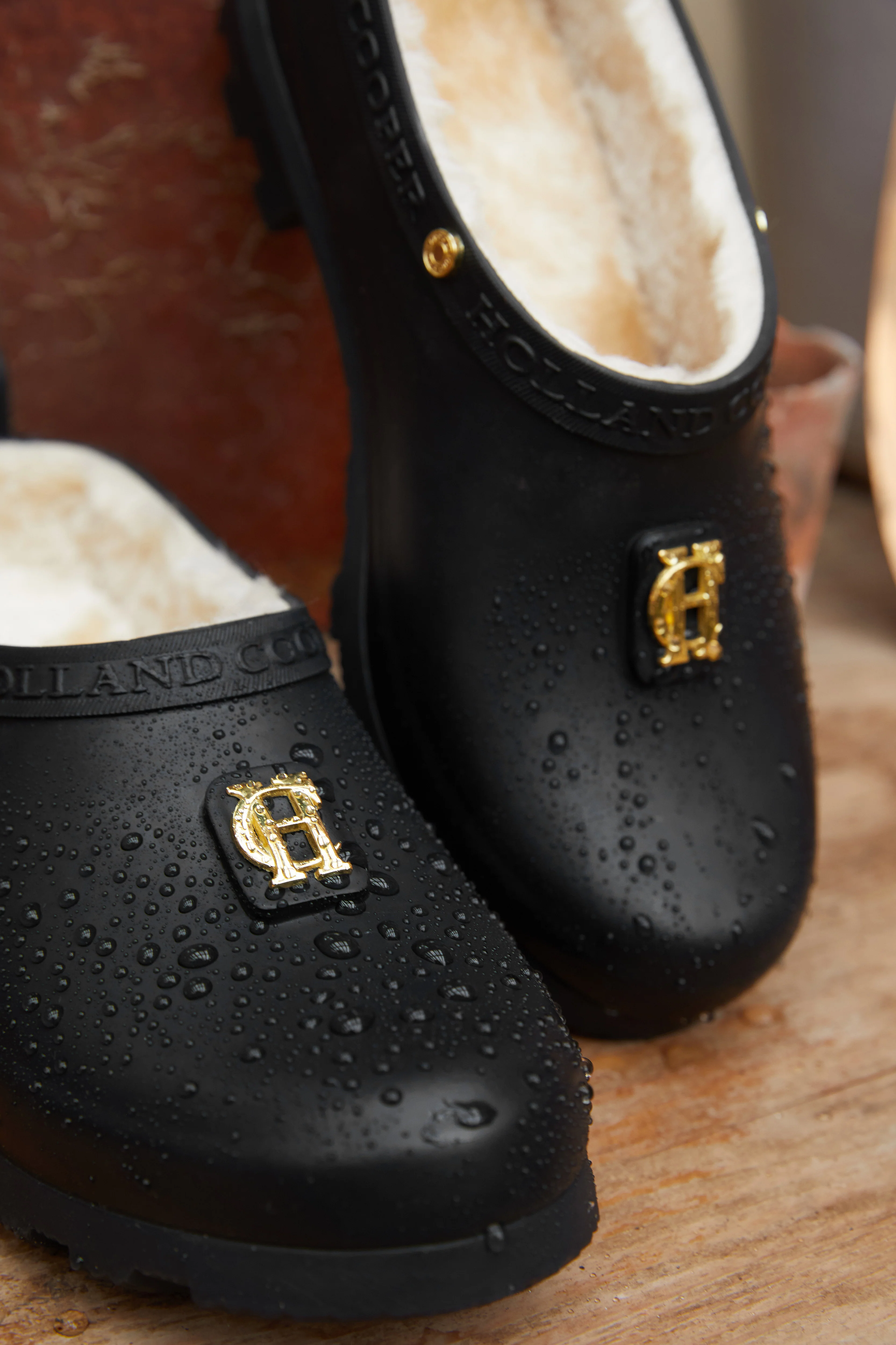 Sherpa Lined Gardening Loafer (Matte Black) - Image 11