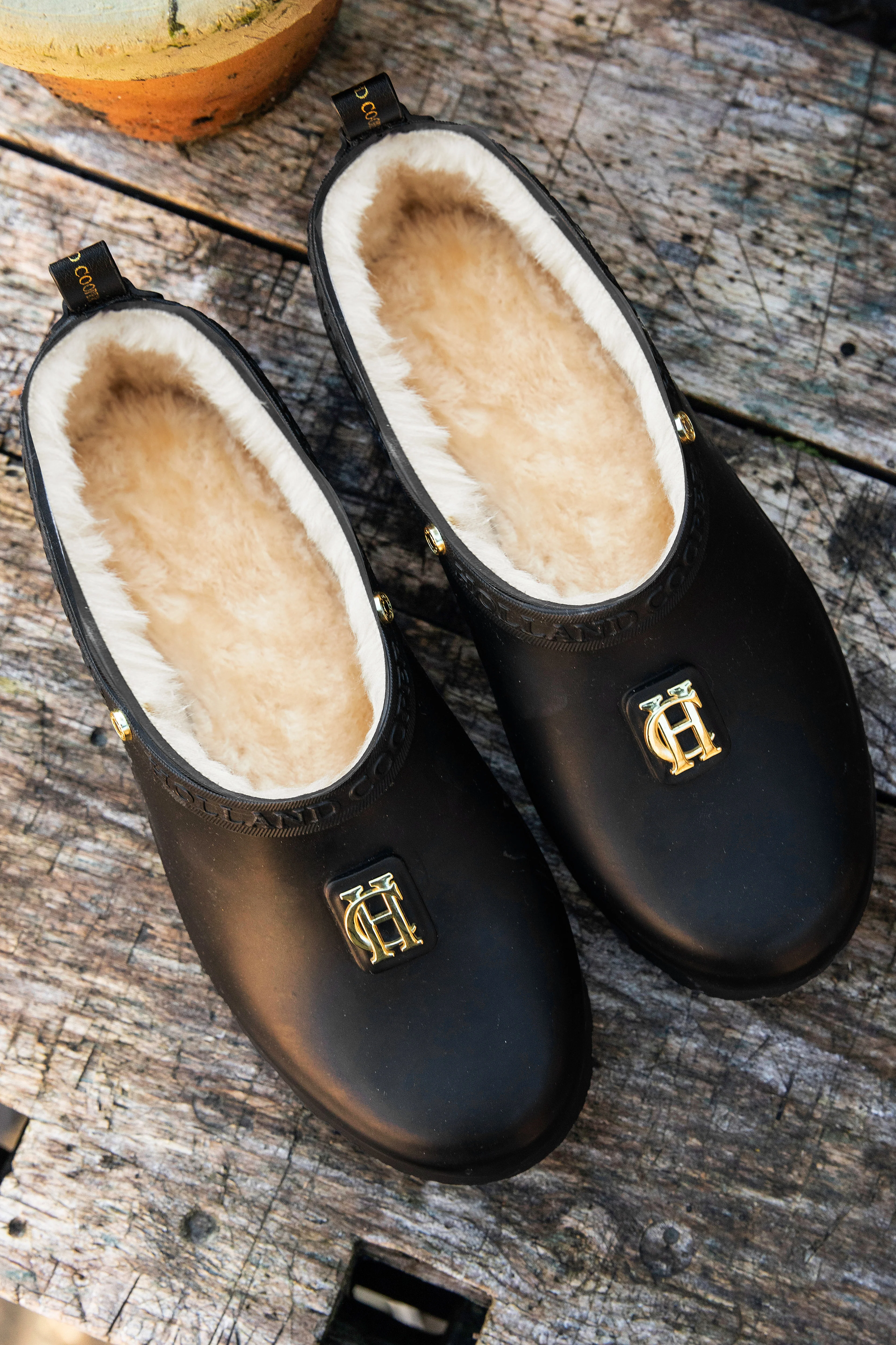 Sherpa Lined Gardening Loafer (Matte Black) - Image 9