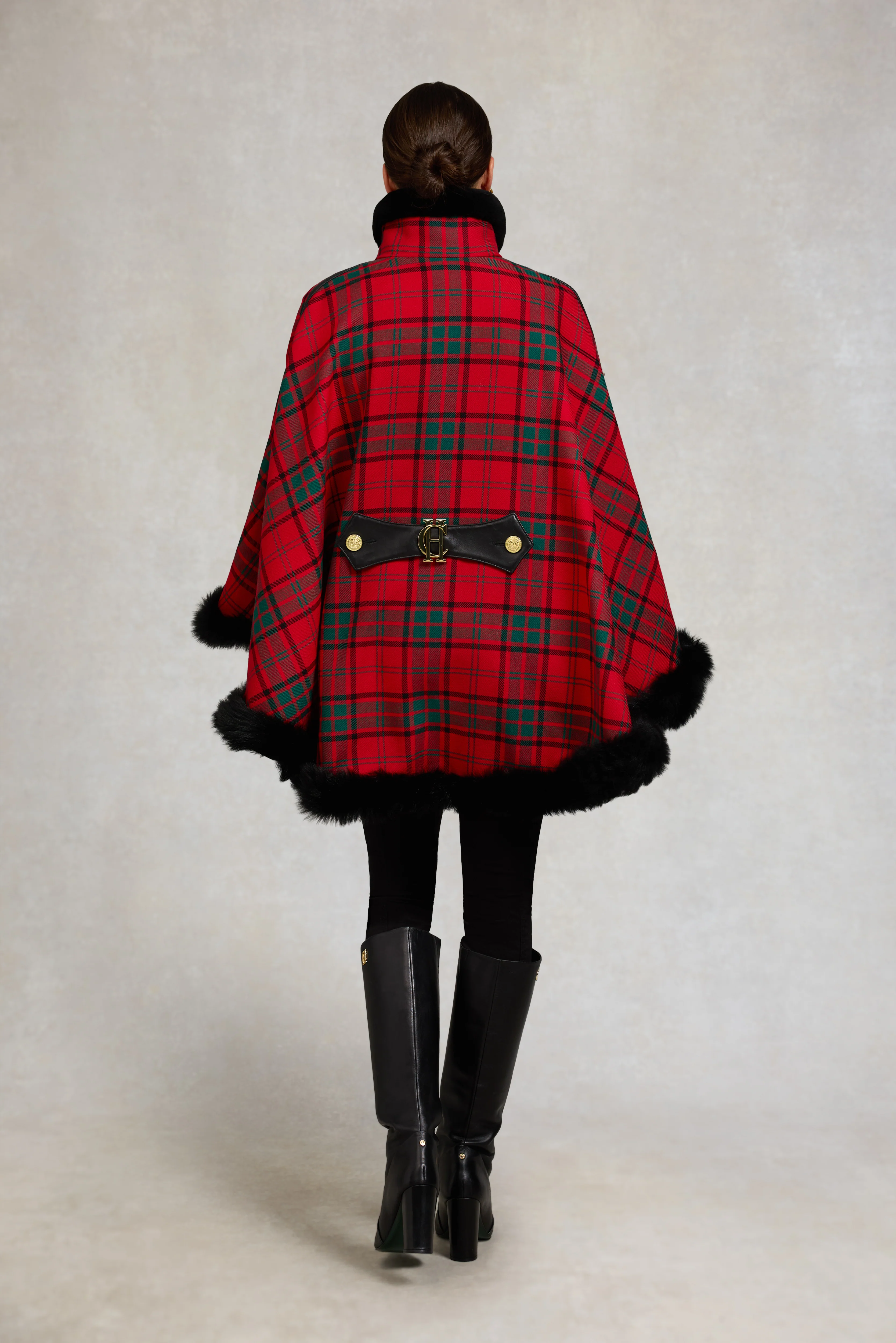 Gold Label Chiltern Cape (Red Tartan) - Image 4