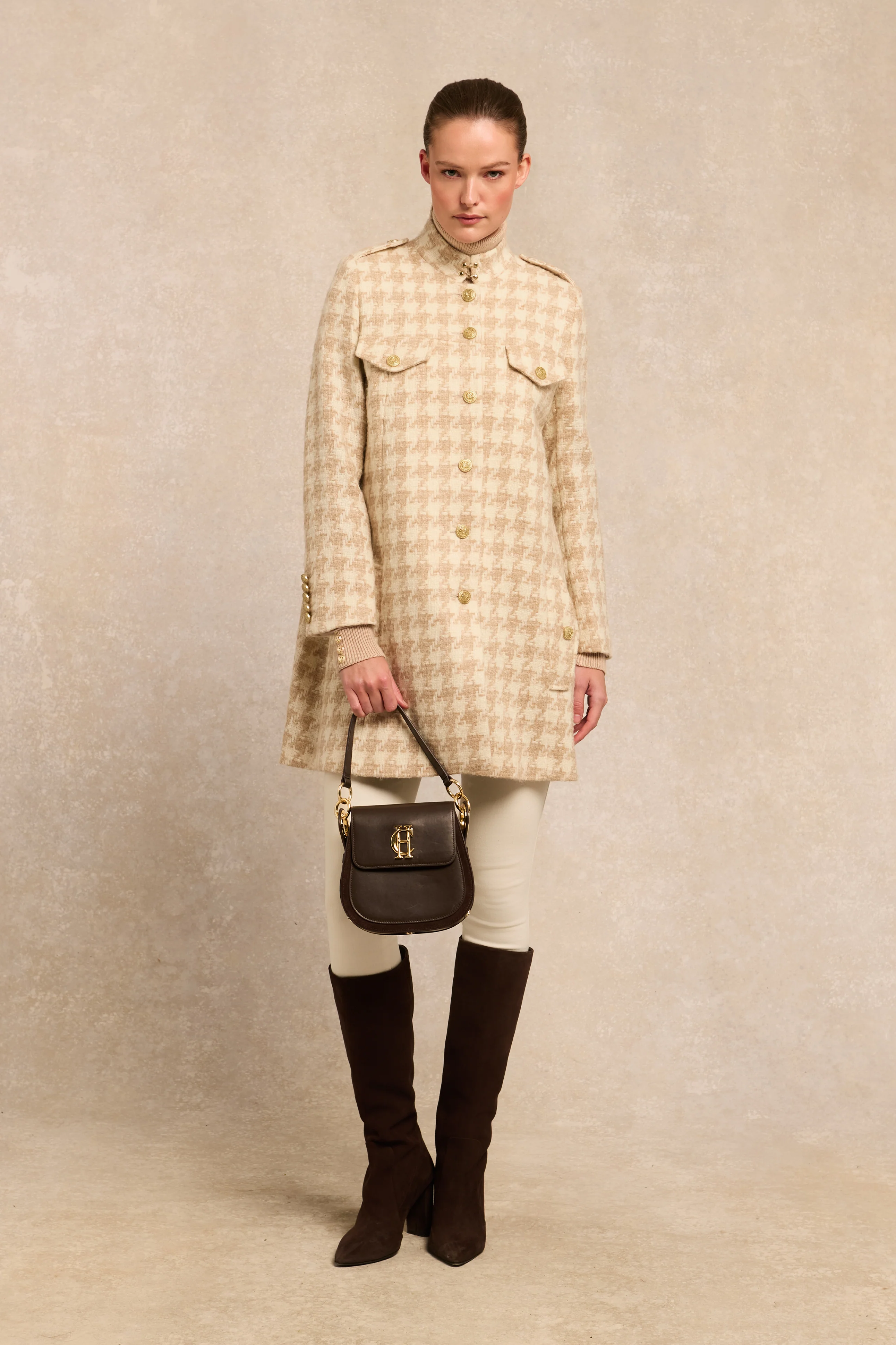 Highbury Cape Coat (Camel Houndstooth) - Image 5
