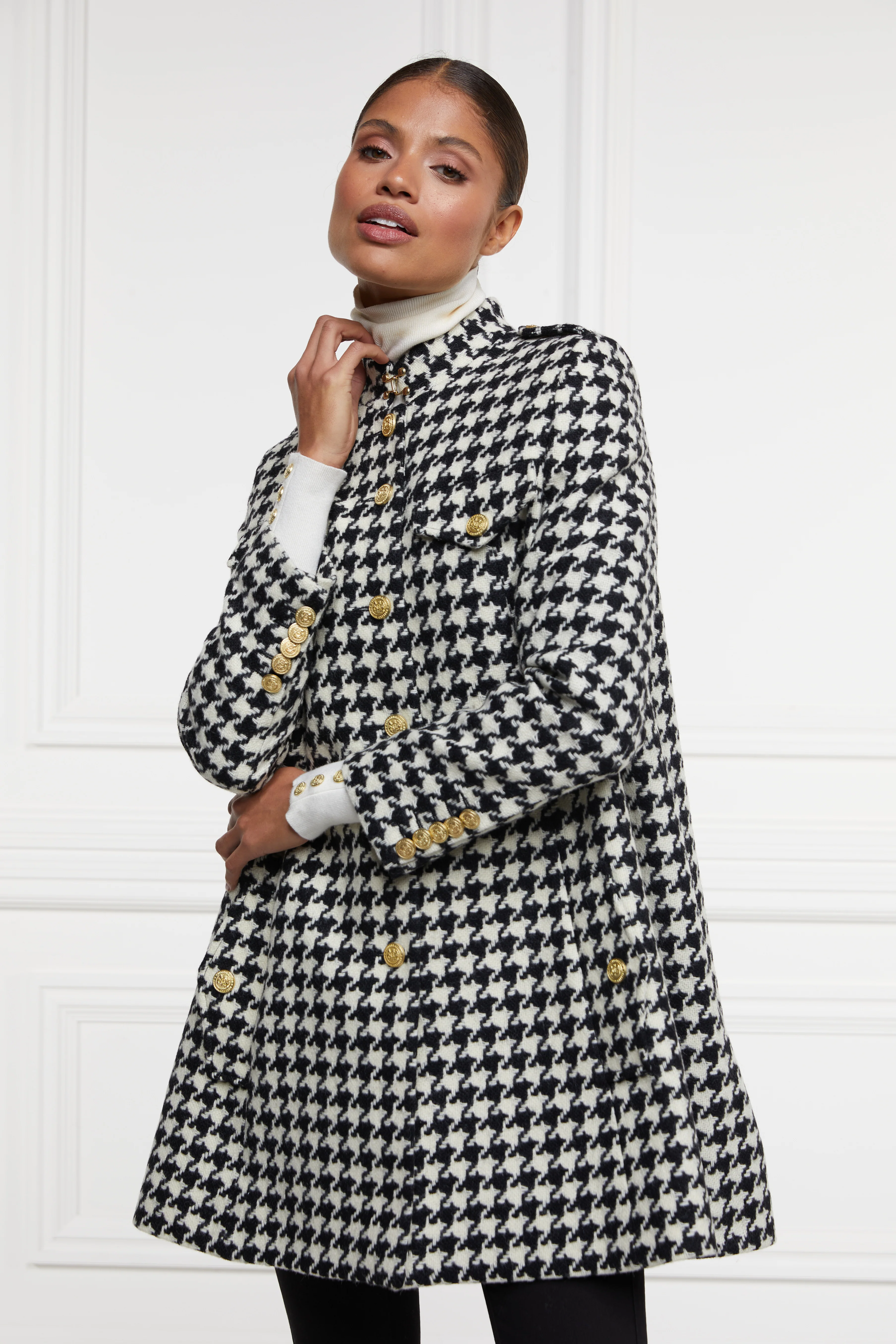 Jade's Houndstooth Cape Look (Large Scale Houndstooth) - Image 3