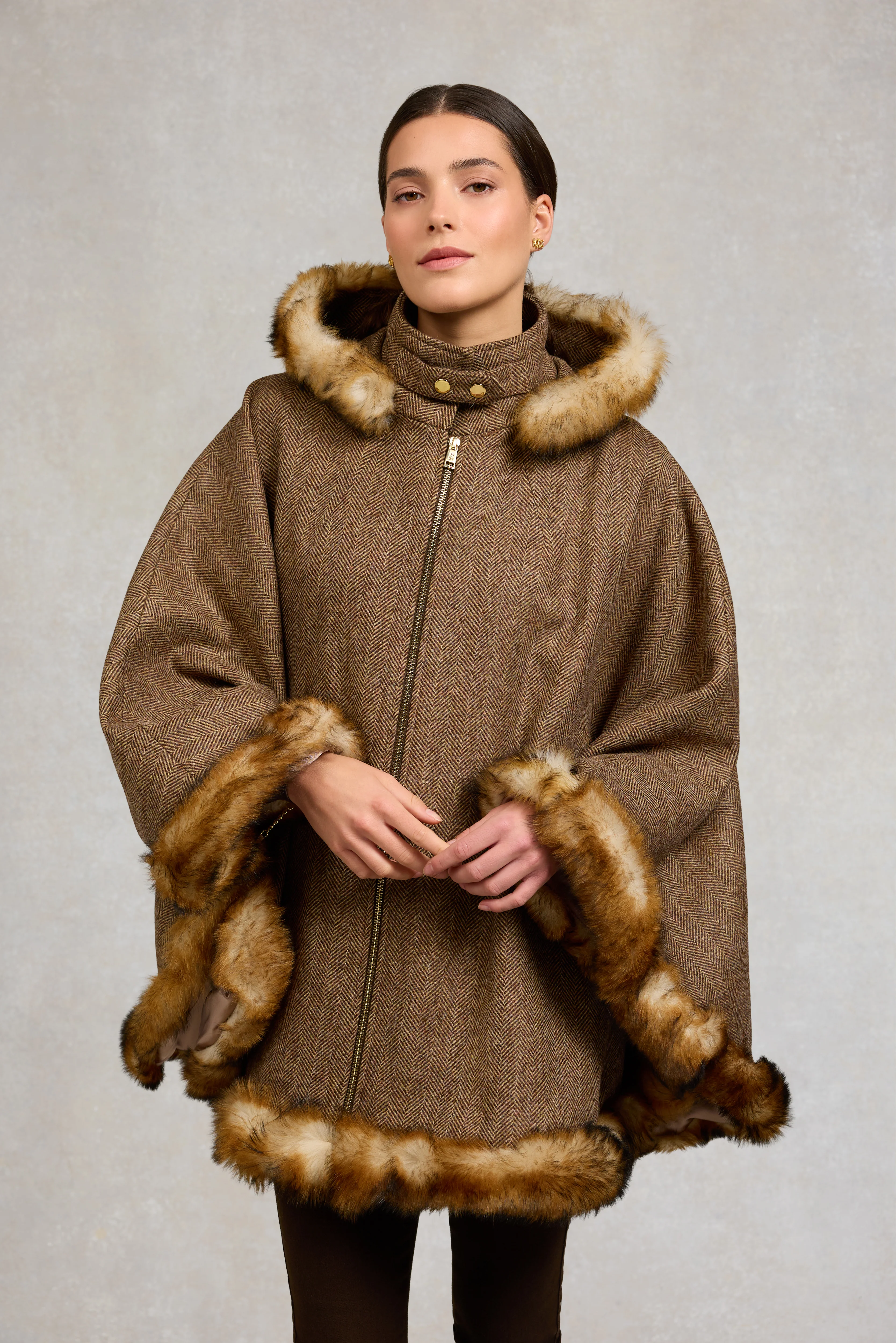 Kensington Gold Label Cape (Large Scale Brown Herringbone) - Image 2