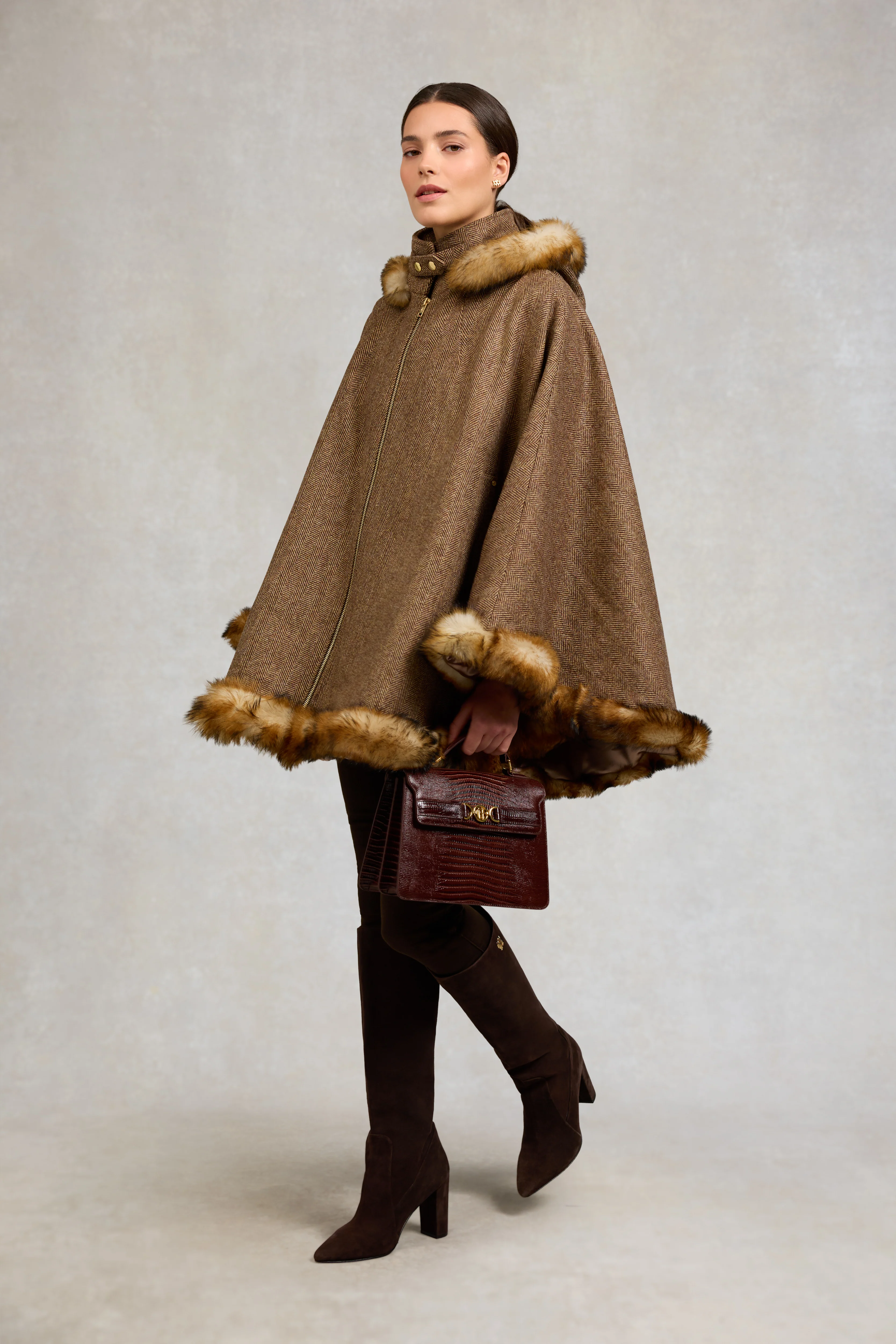 Kensington Gold Label Cape (Large Scale Brown Herringbone) - Image 3