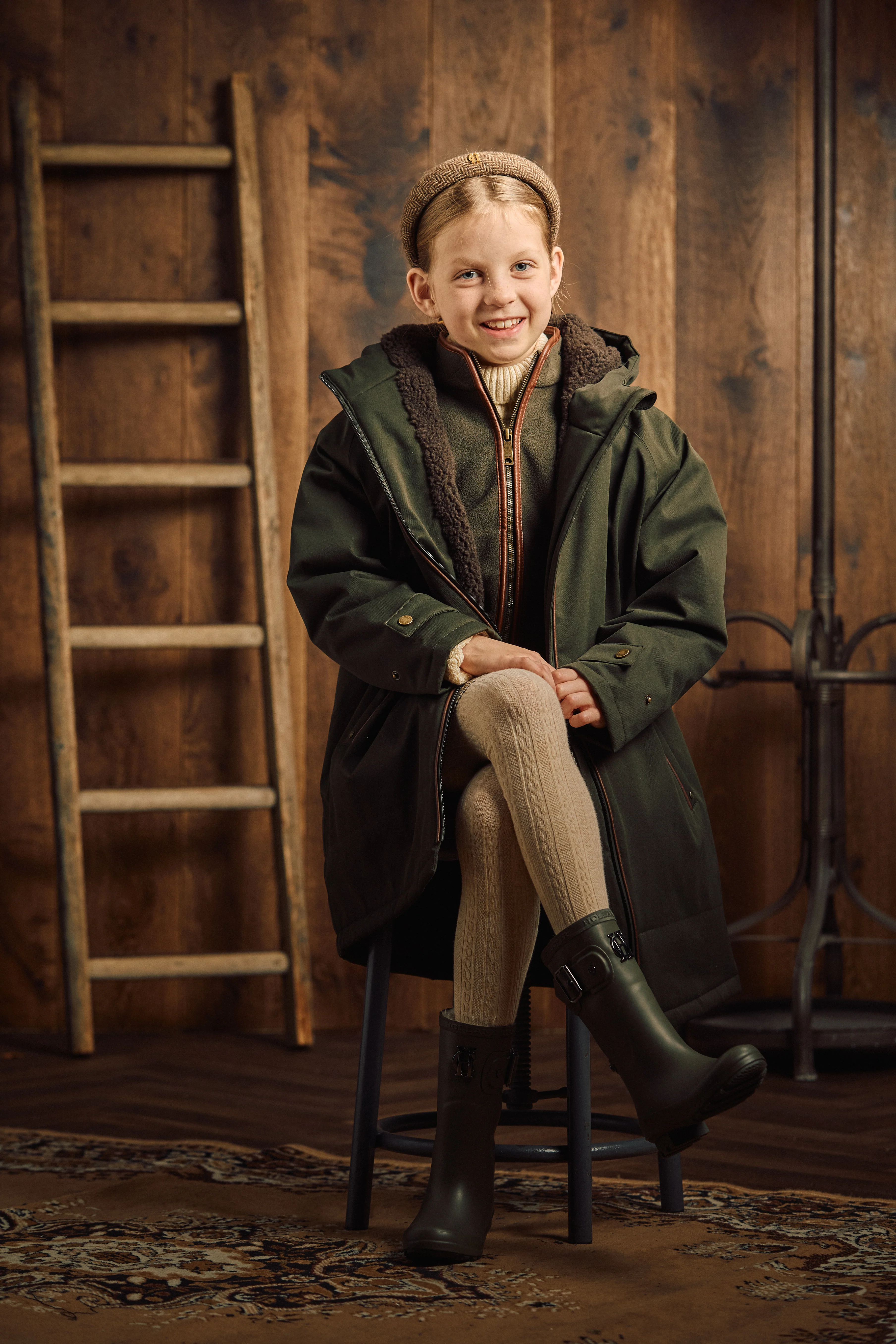 Little Country Fleece Gilet (Khaki) - Image 3