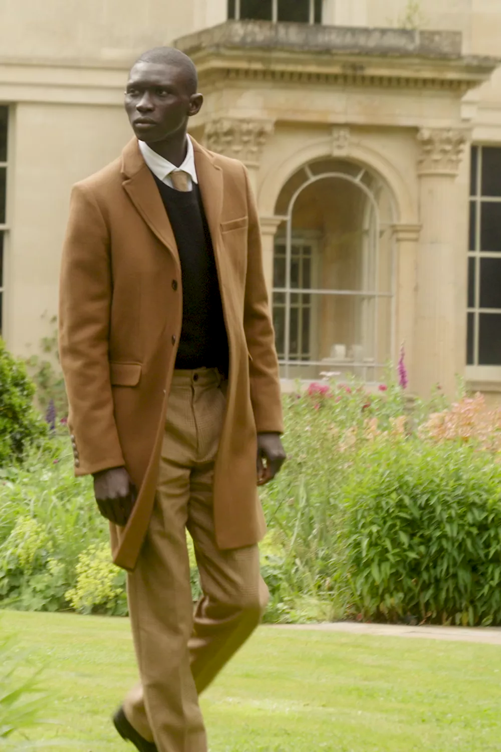 The Classic Trouser (Tawny) - Image 6