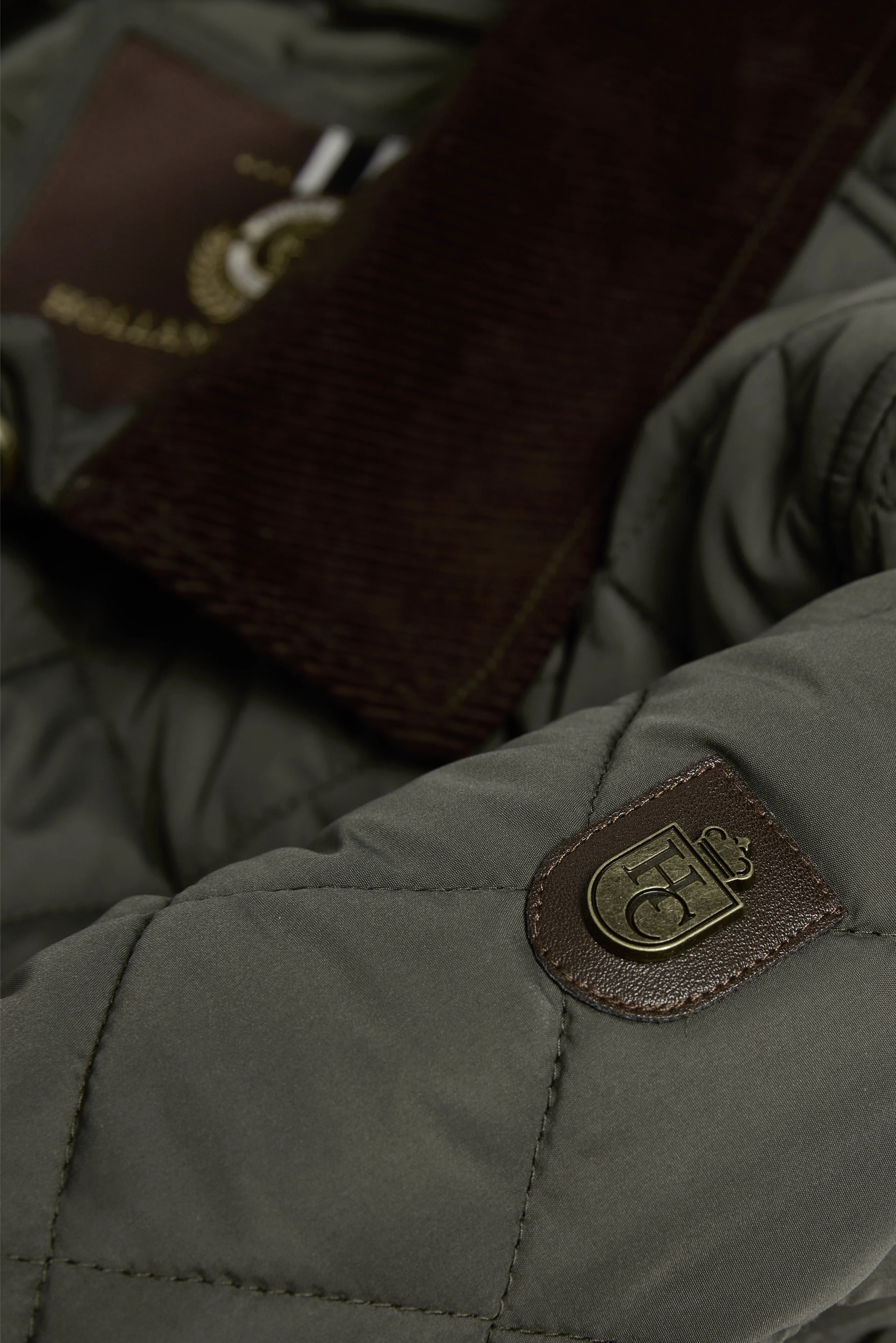 Men's Quilted Liner Jacket (Army Khaki) - Image 11