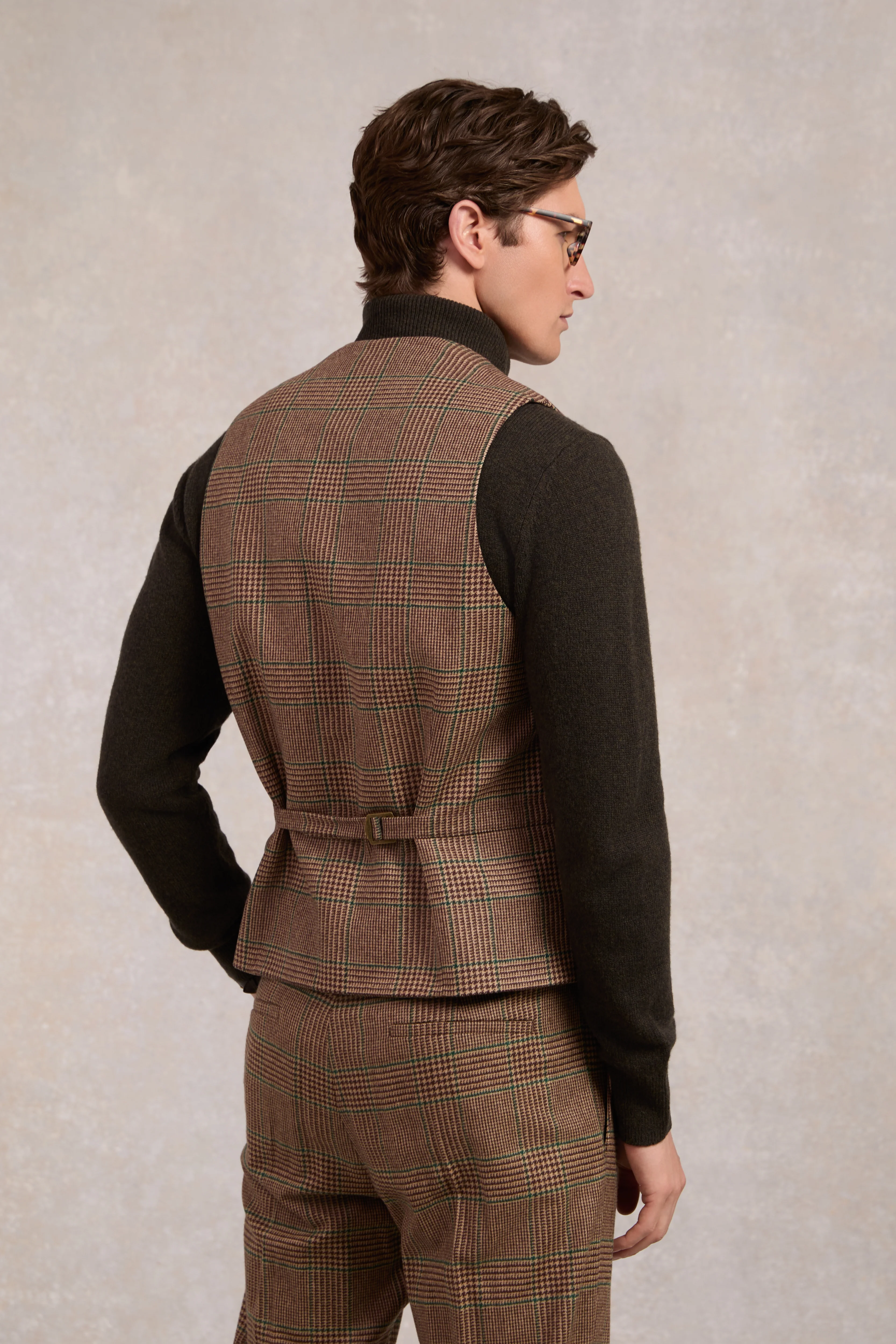 St James Waistcoat (Clarence Check Forest) - Image 5