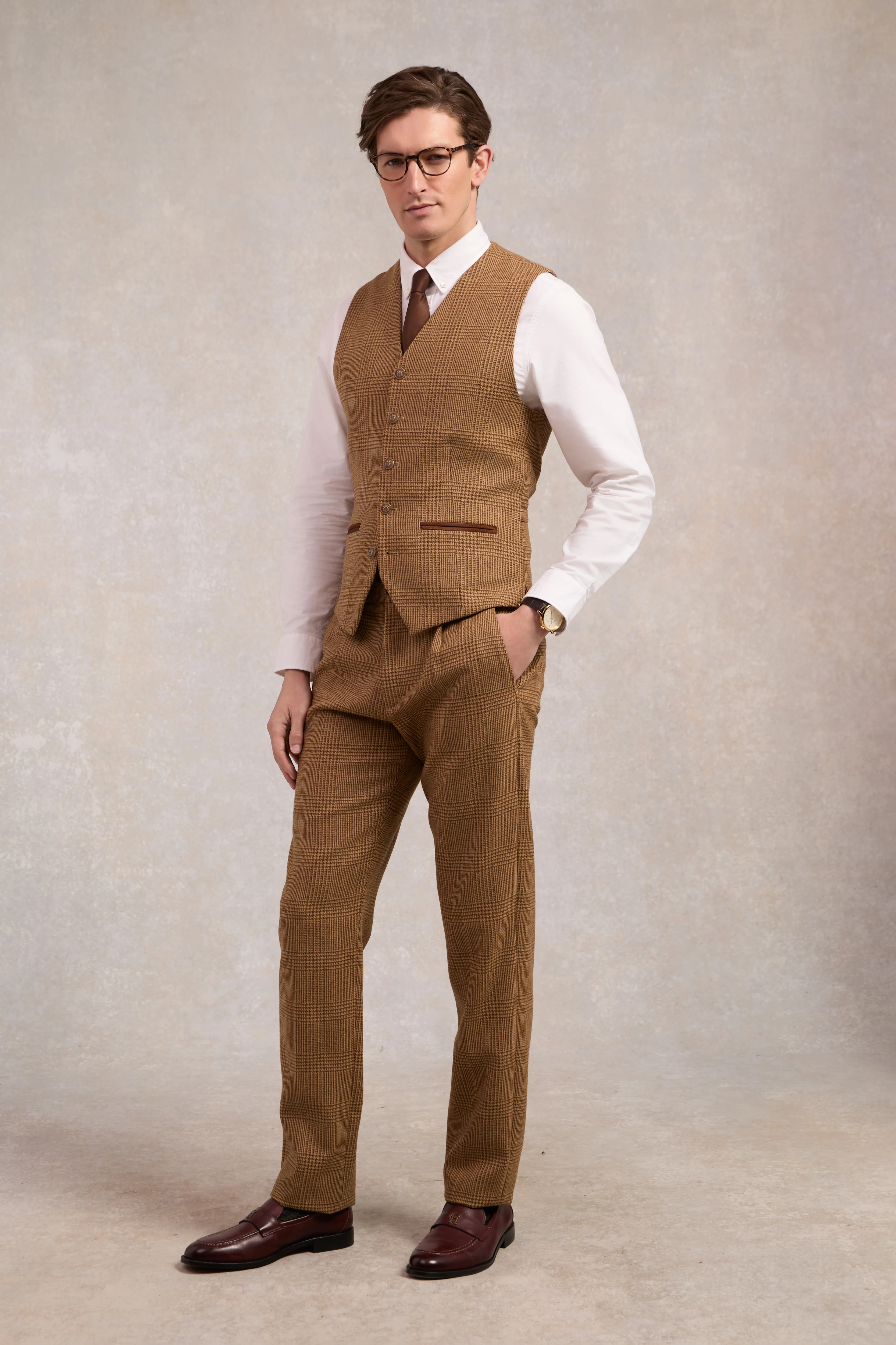 St James Waistcoat (Tawny) - Image 2