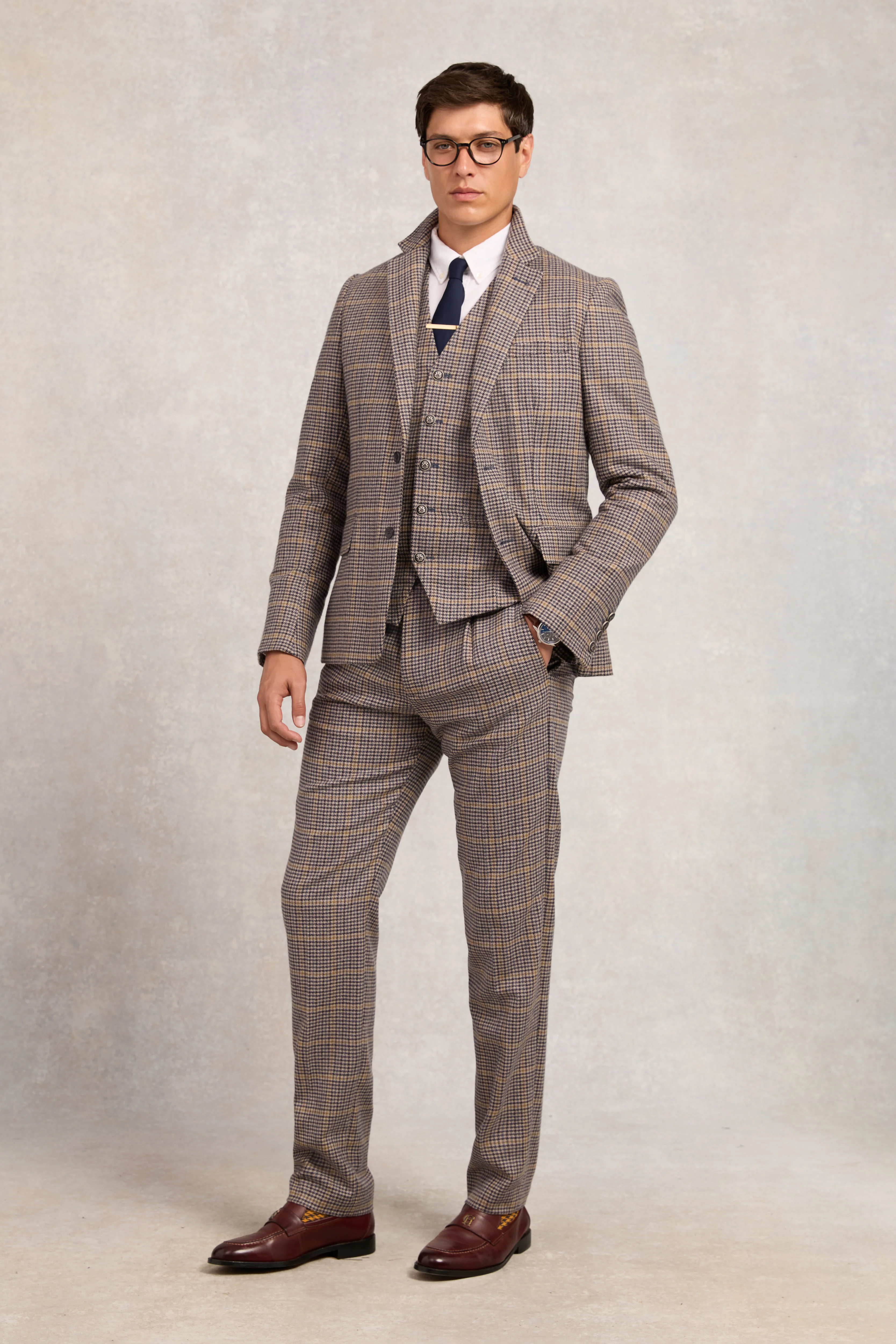 The Single Breasted Blazer (Prince of Wales Navy) - Image 2