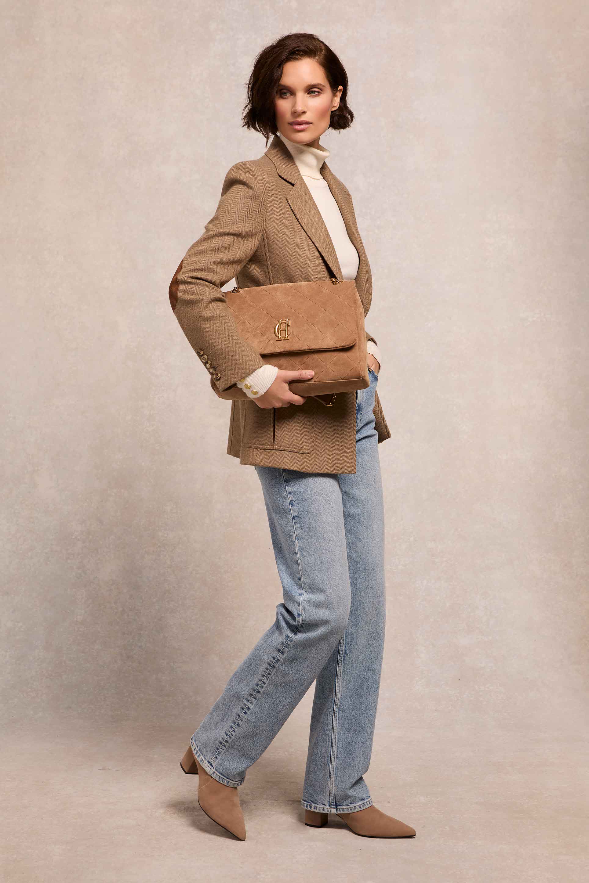 Milan Shoulder Bag (Light Tan Suede) - Image 3