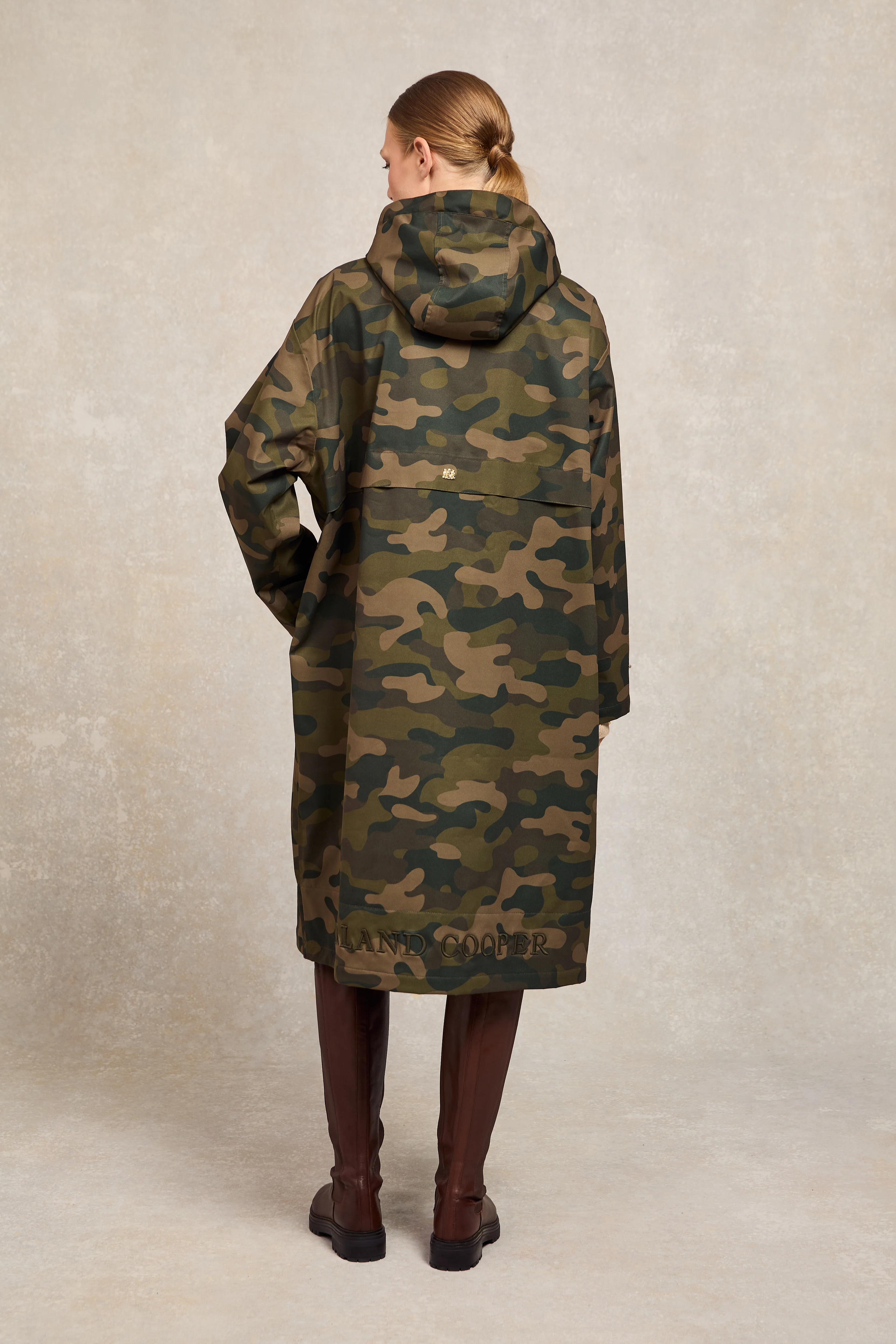 One-Size Lightweight Waterproof Coat (Camo) - Image 7