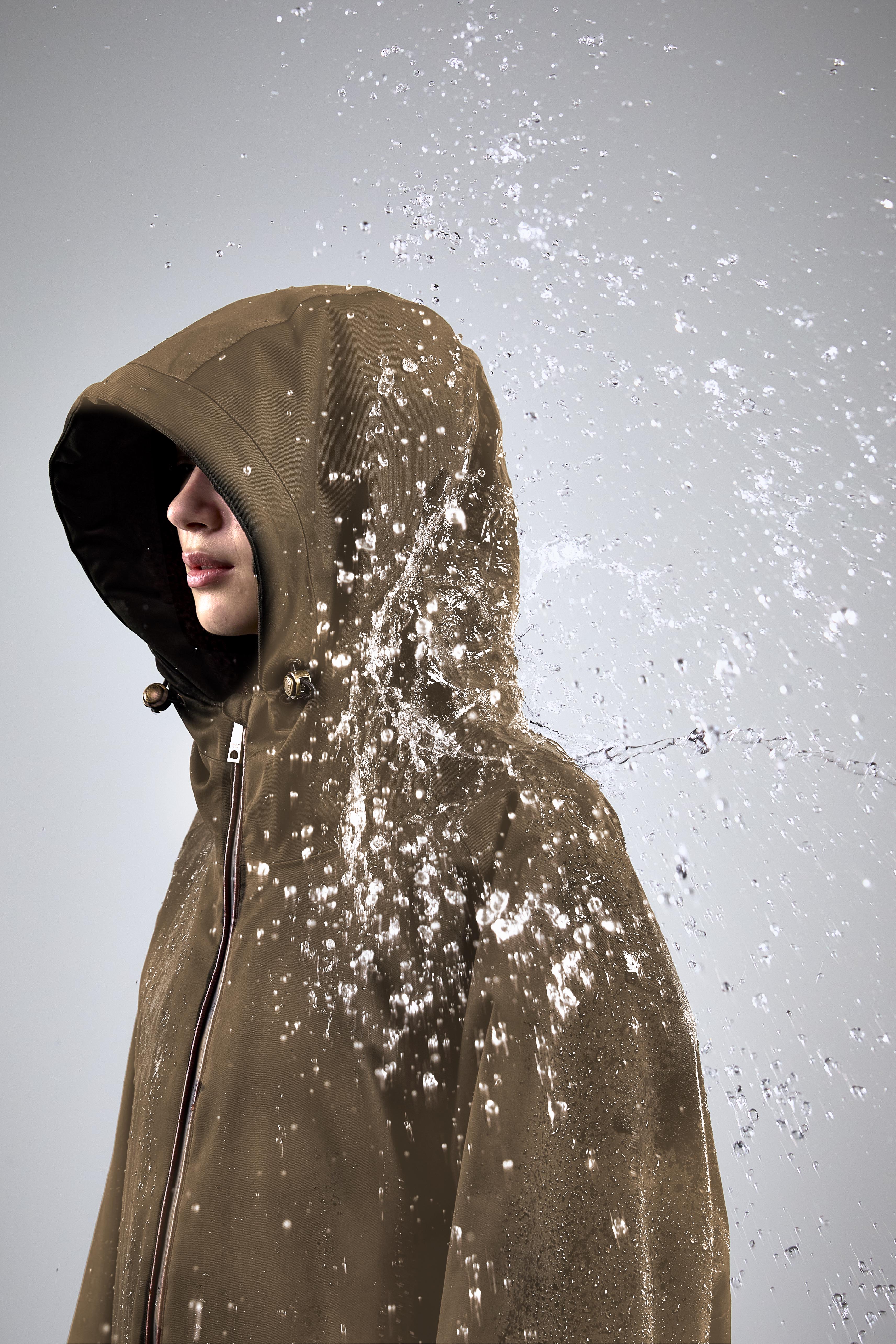 One-Size Lightweight Waterproof Coat (Mink) - Image 8
