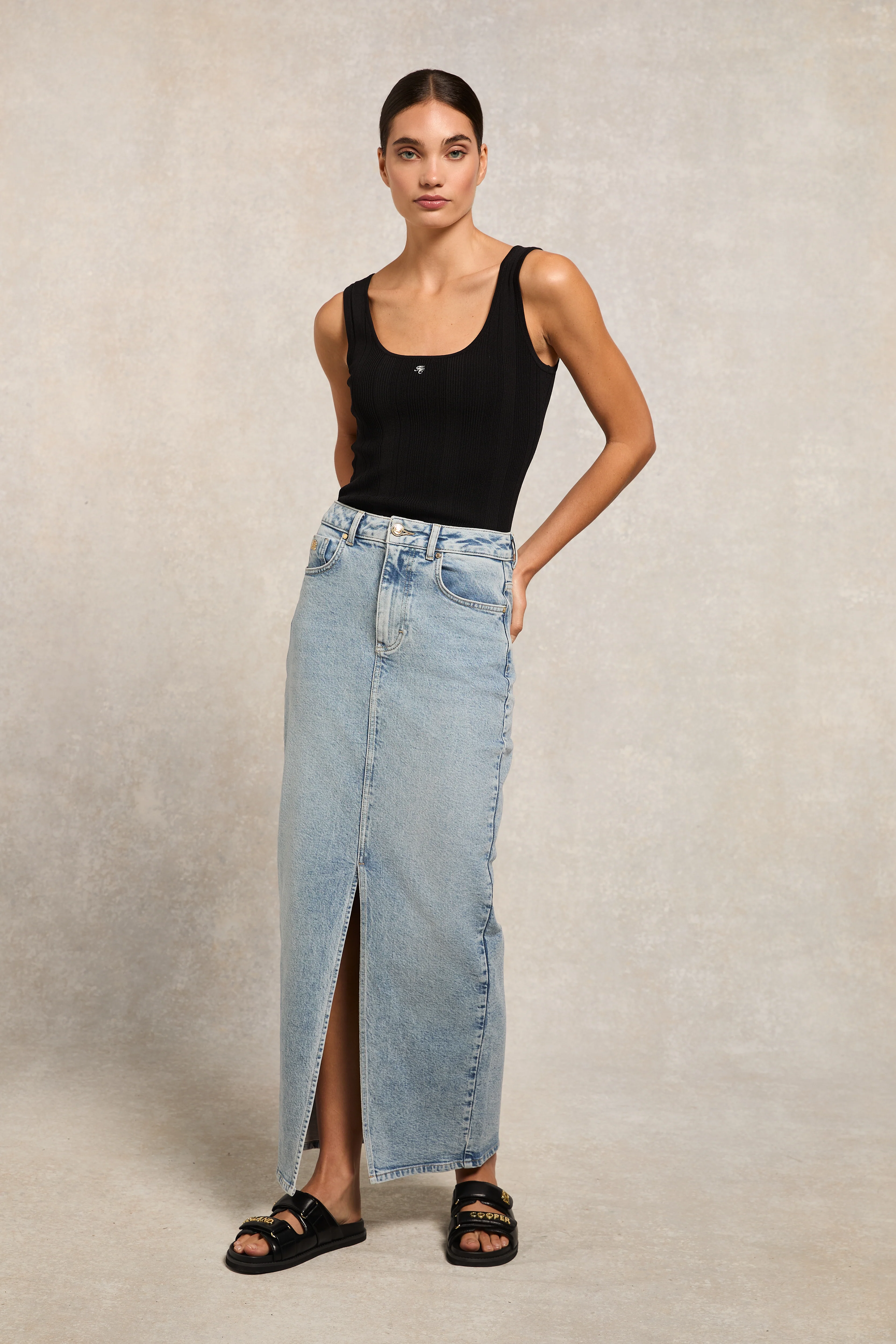 Ruby Knitted Vest (Black) - Image 6