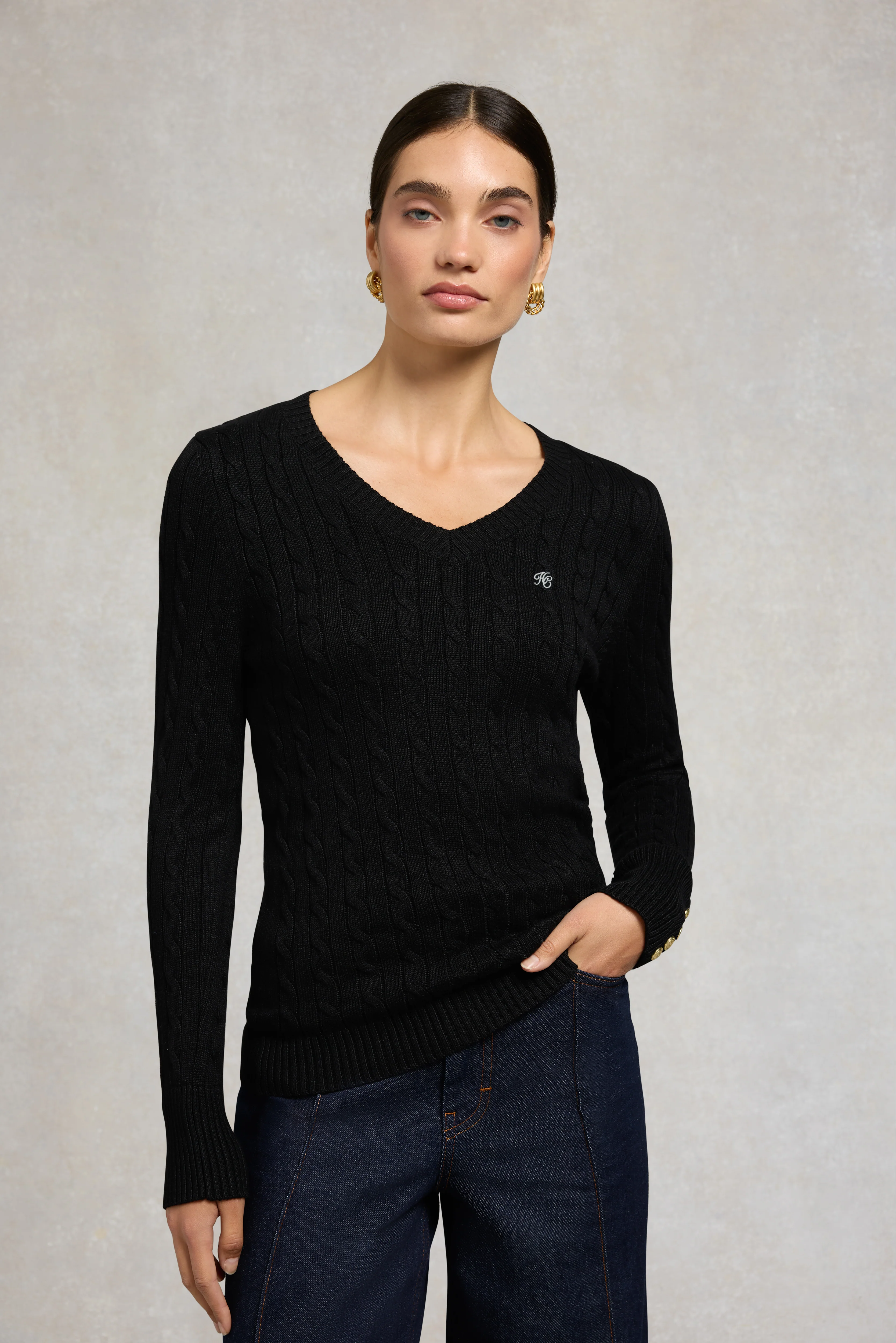 Seattle V-Neck Knit (Black)
