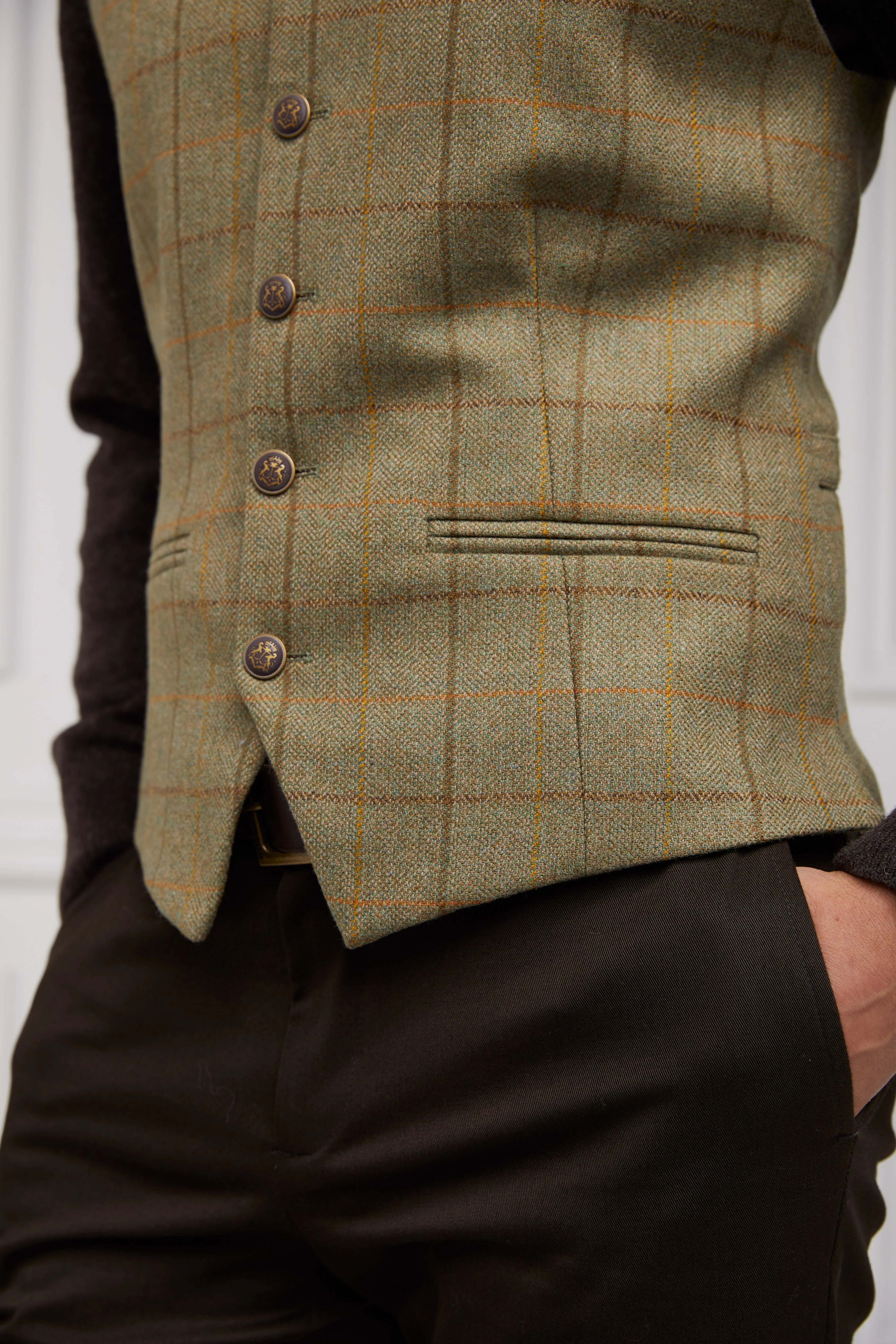 St James Waistcoat (Uppingham Green) - Image 6