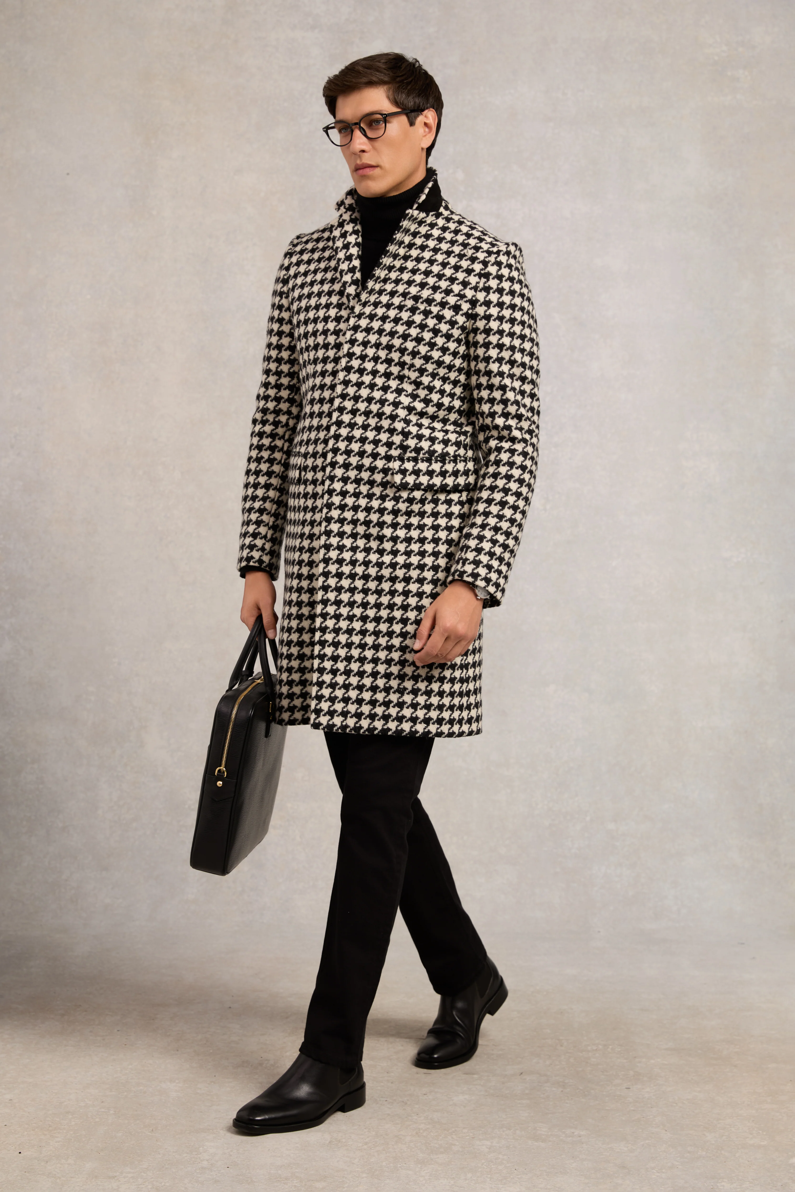 The Cheltenham Coat (Large Scale Houndstooth) - Image 8