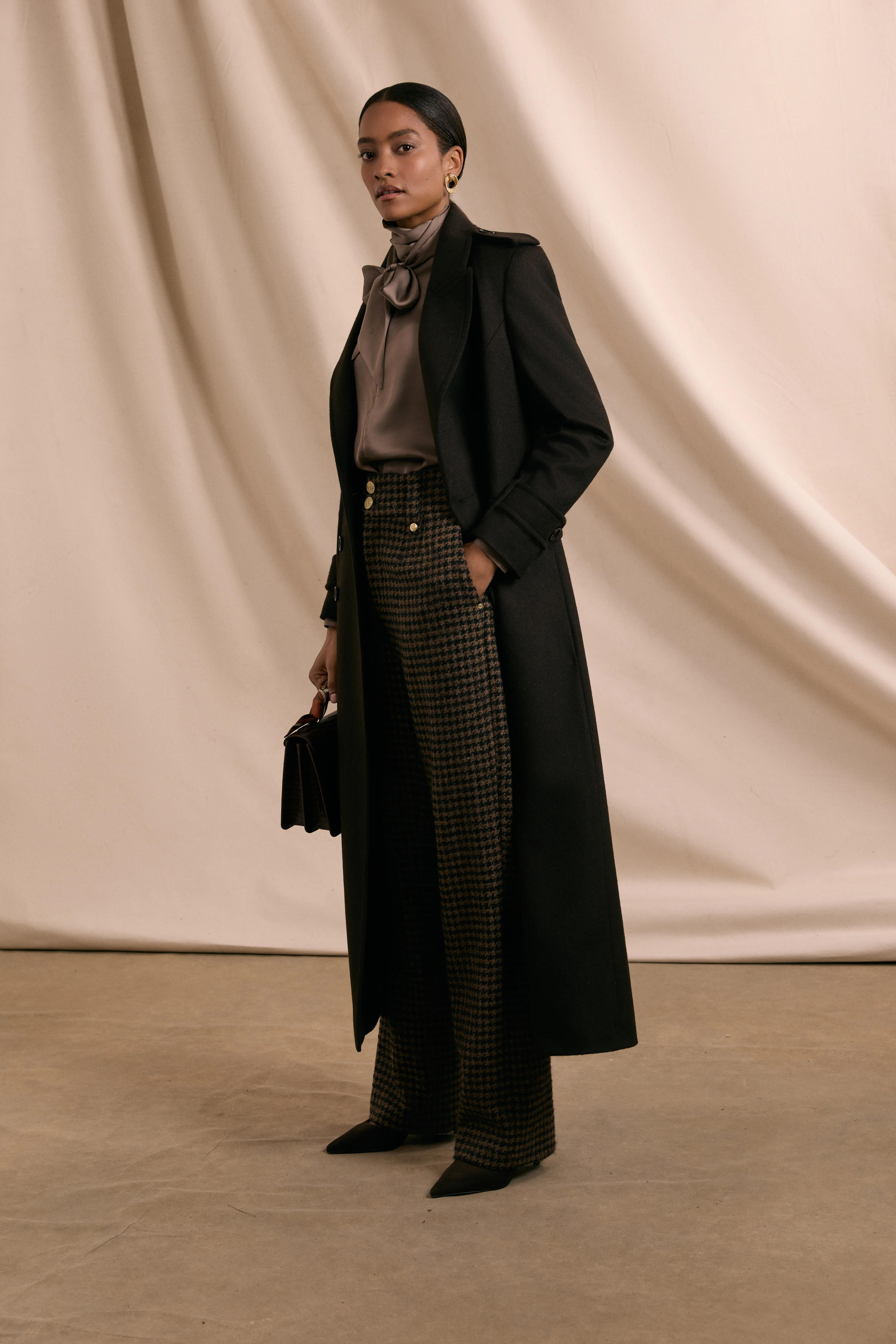The Great Coat (Chocolate) - Image 4