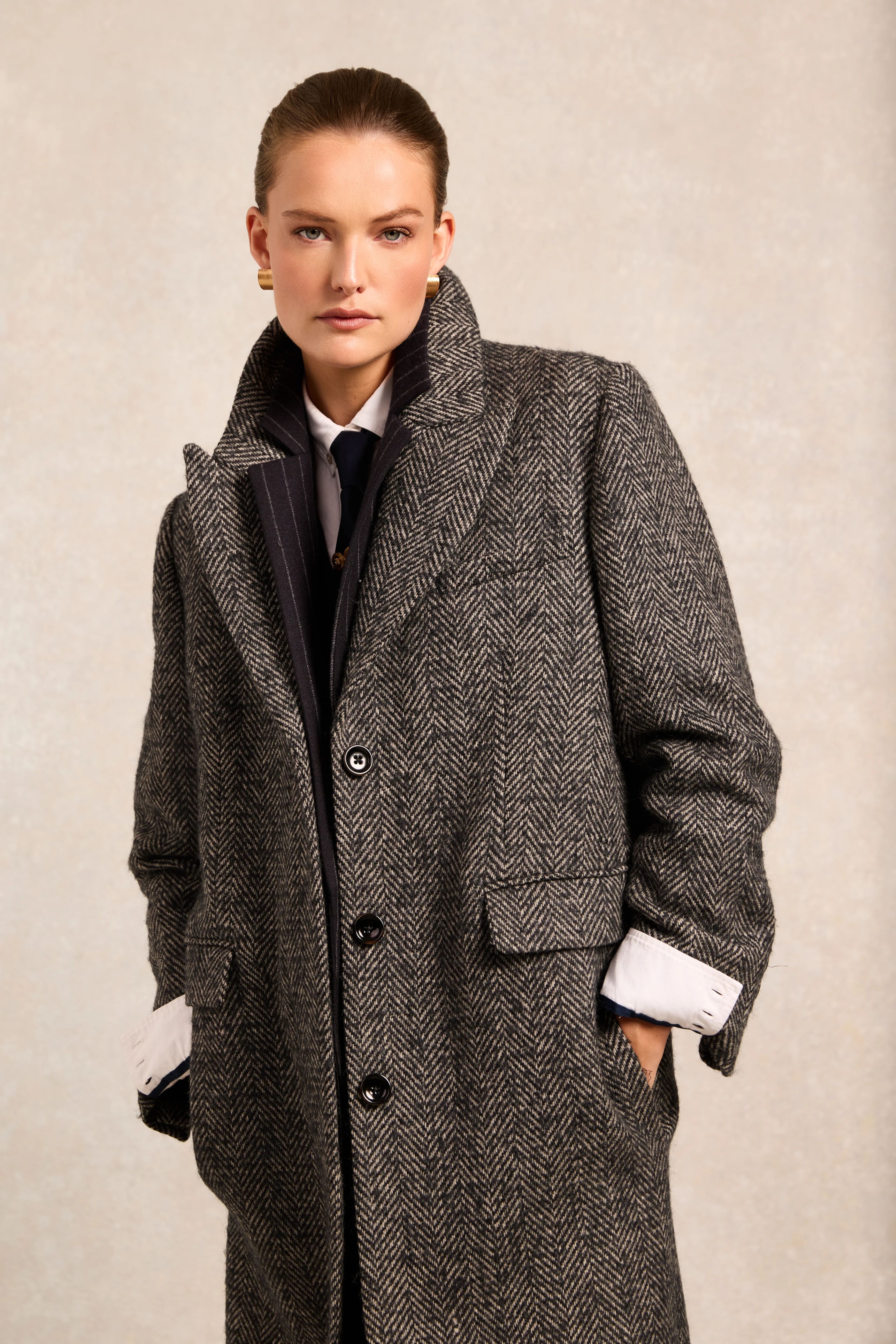 The Kelly Overcoat (Ebony Herringbone) - Image 3