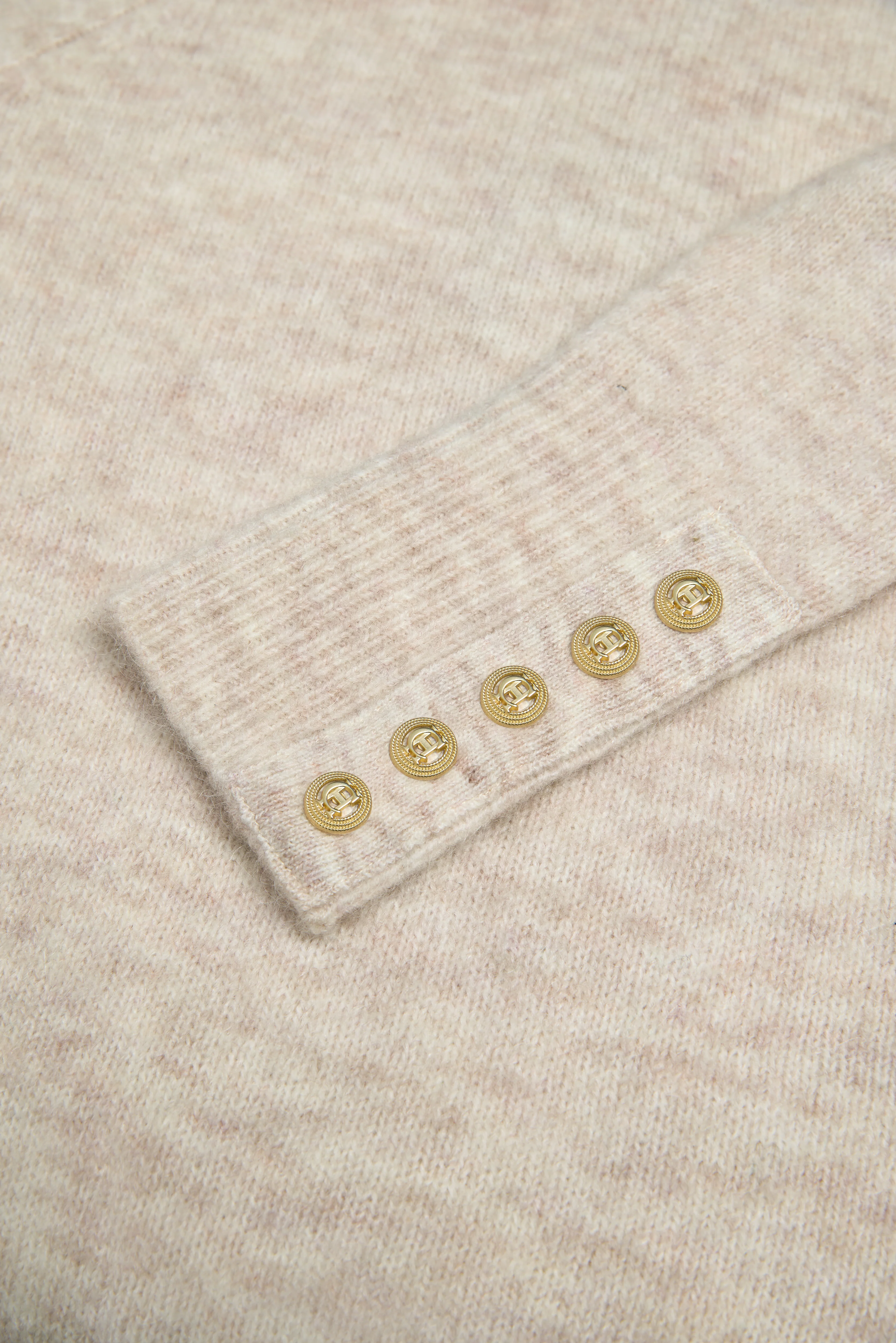 Tori Knit (Barley) - Image 9