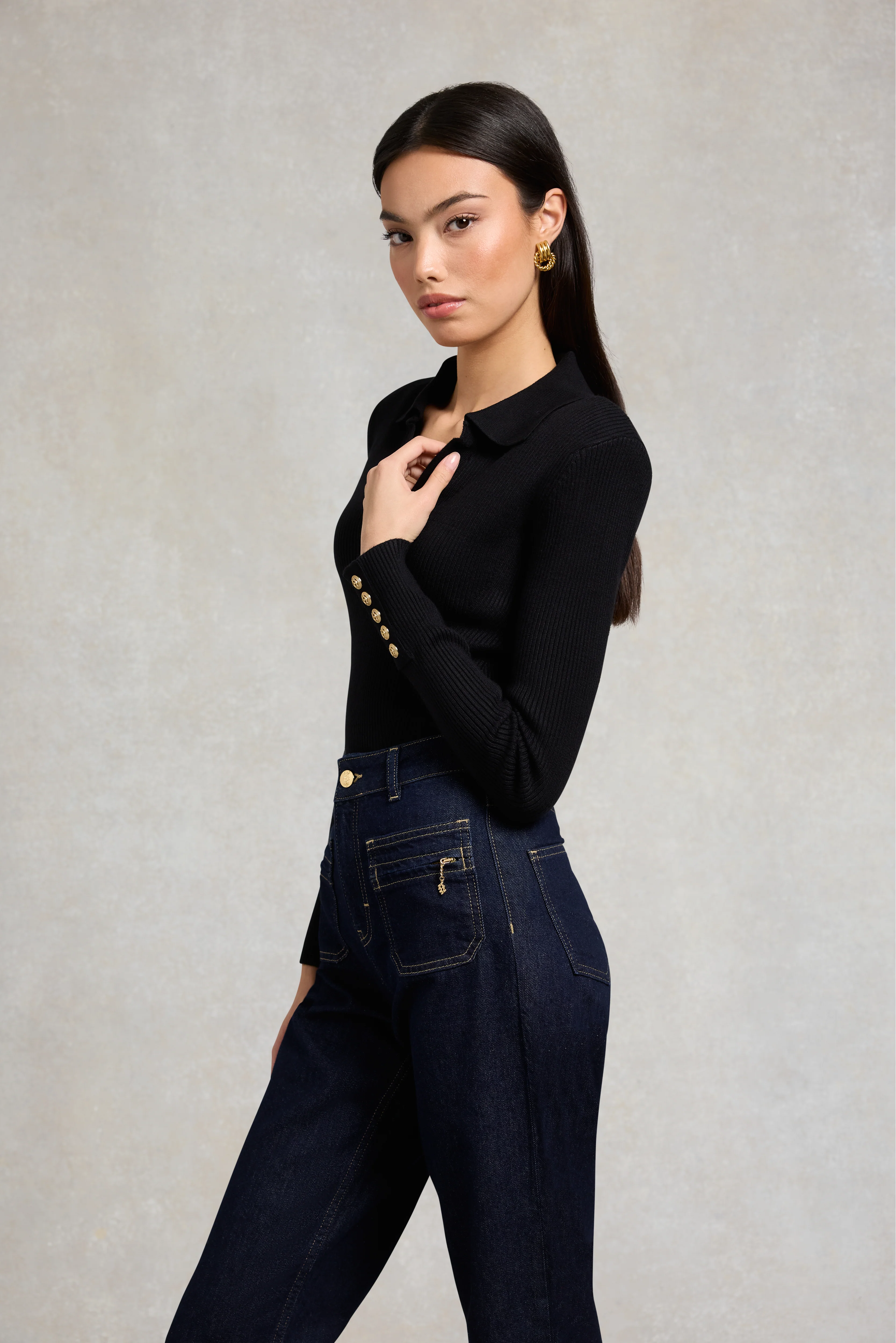 V-Neck Rib Top (Black) - Image 4