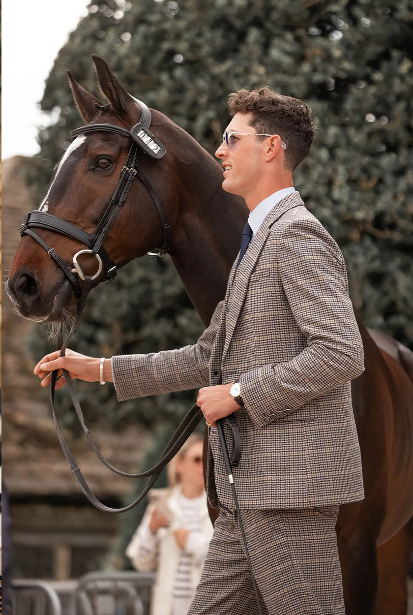 Will Rawlin Trot Up Look One
